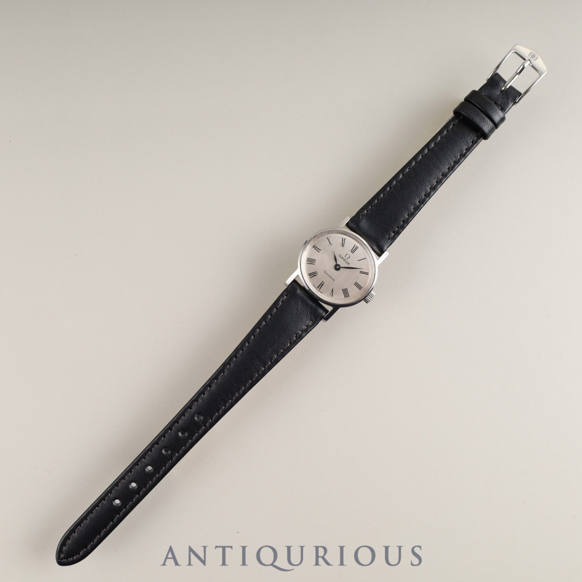 オメガ ジュネーブ 手巻き Cal.625 SS 革 純正尾錠(SS)シルバーローマン文字盤 純正替えベルト オーバーホール済み