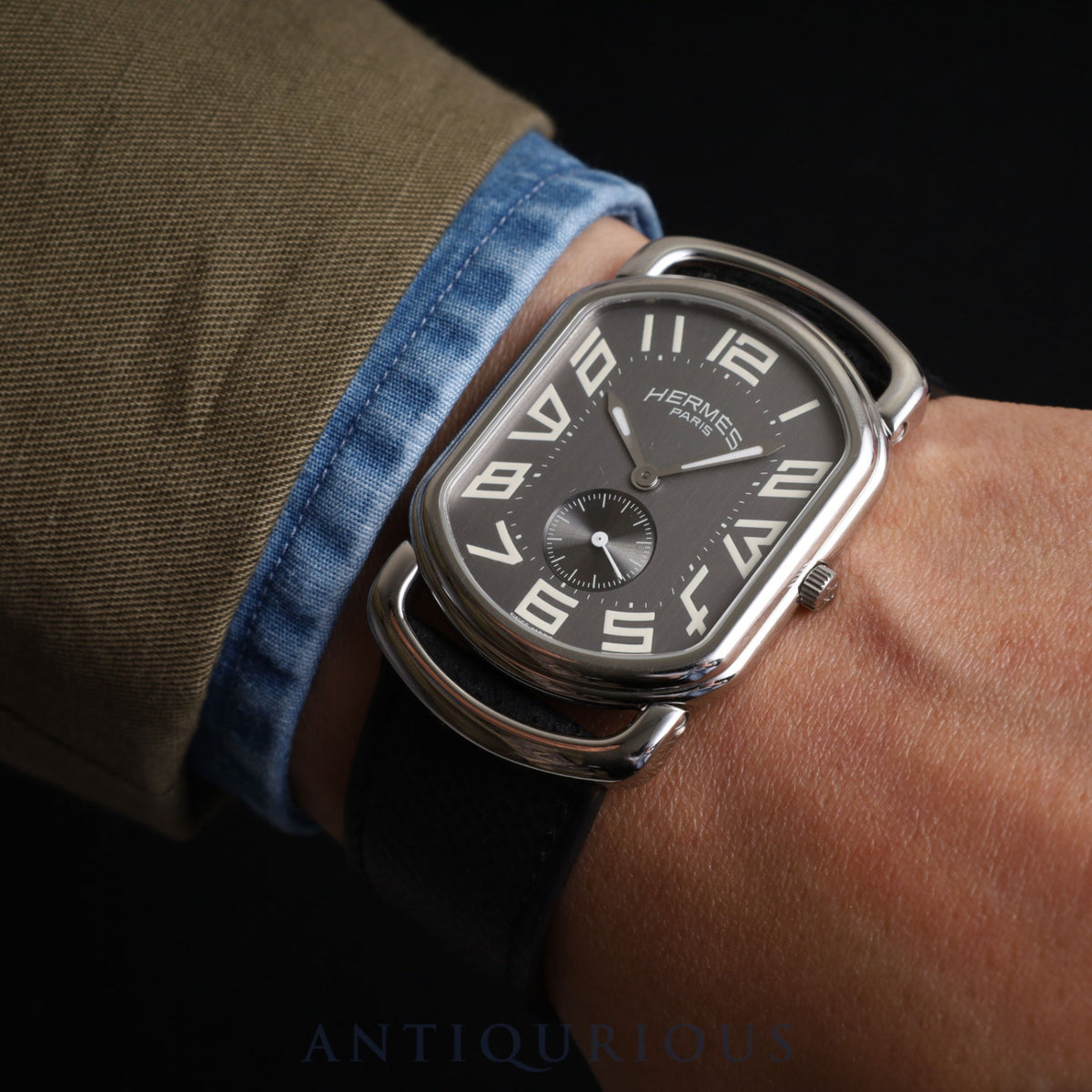 Hermes Rally RA1.810 Quartz Cal.980.163 SS Genuine leather strap (□J stamp: 2006) Genuine buckle (SS) Gray dial Booklet Overhauled