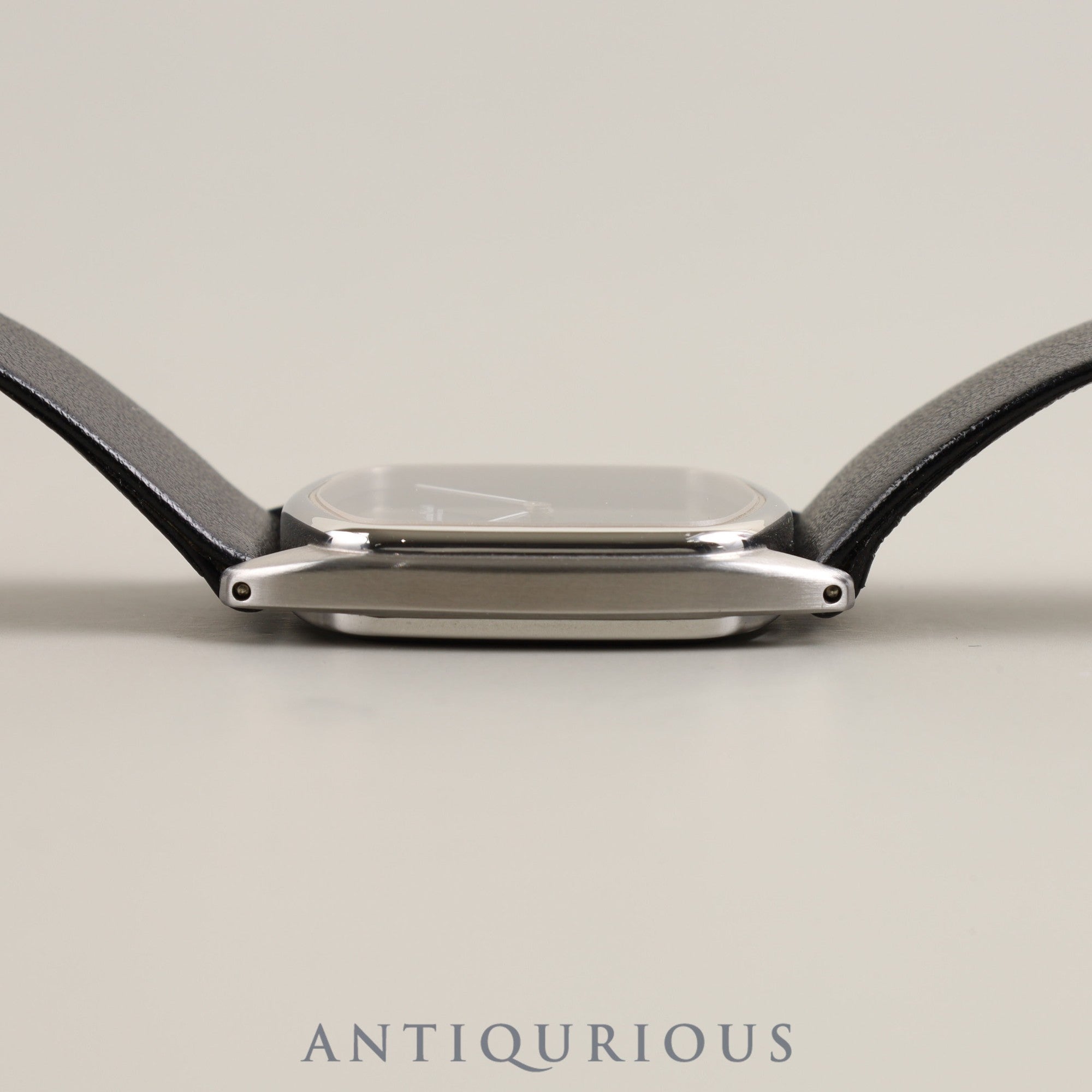 IWC ダヴィンチライン 手巻き SS 純正革ベルト 純正尾錠(SS)ブラック文字盤 オーバーホール済みアイダブリュシー