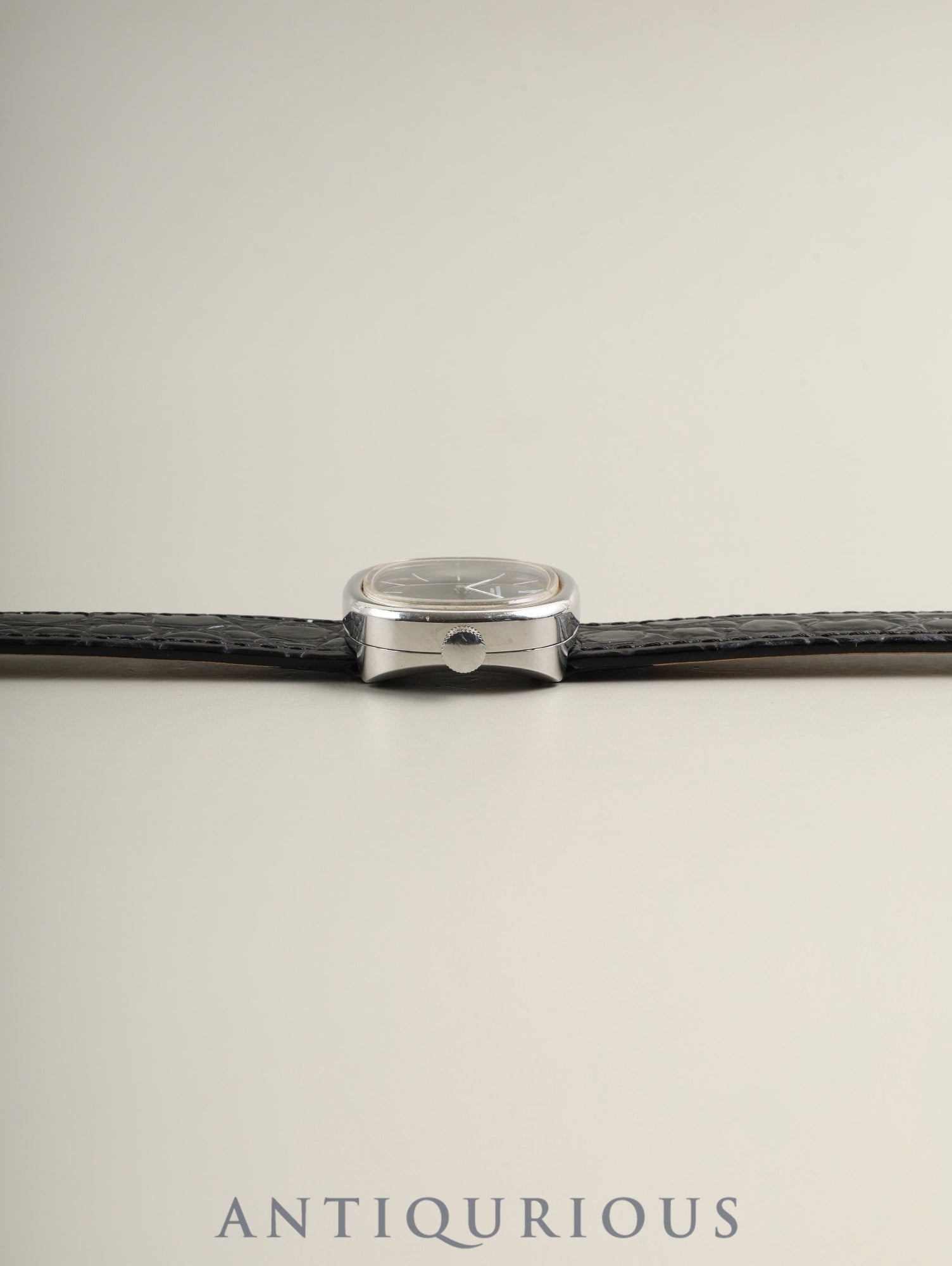 IWC オールドインター 4136 手巻き SS 革 純正ピンバックル(SS)ブラック文字盤 (SWISS表記)オーバーホール済み アイダブリュシー