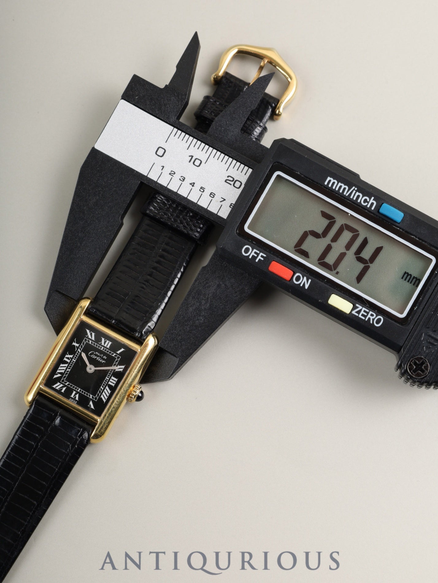 カルティエ マストタンク SM 手巻き SV925 Cal.2512-1 革 純正尾錠(GP) ブラックローマン文字盤(SWISS表記)箱 純正革ベルト オーバーホール済み 新品仕上げ済み
