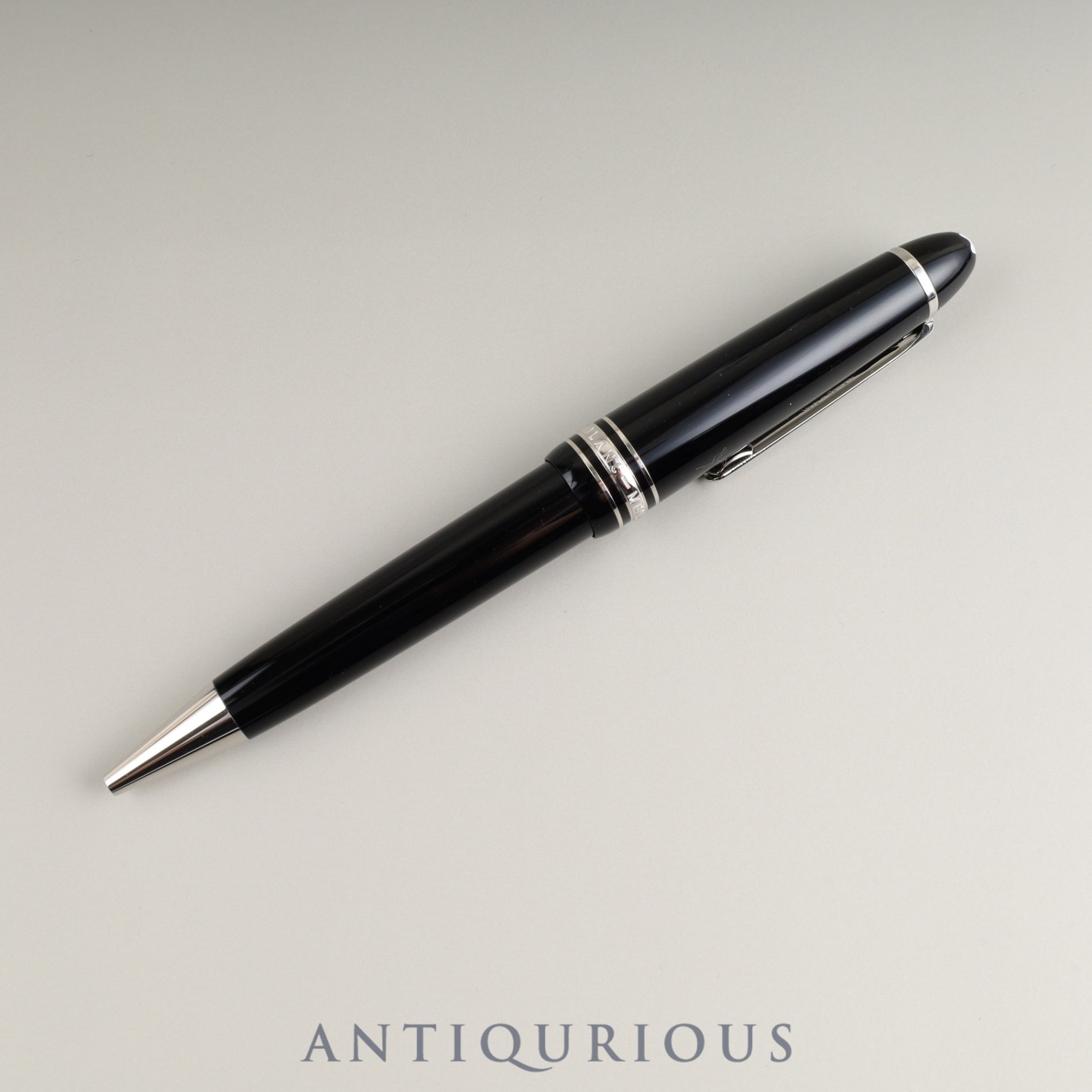 Montblanc Meisterstück Le Grand P161 MB7569 Twist-Style Resin Ballpoint Pen with Box, Warranty (2021) and Unused Genuine Refill