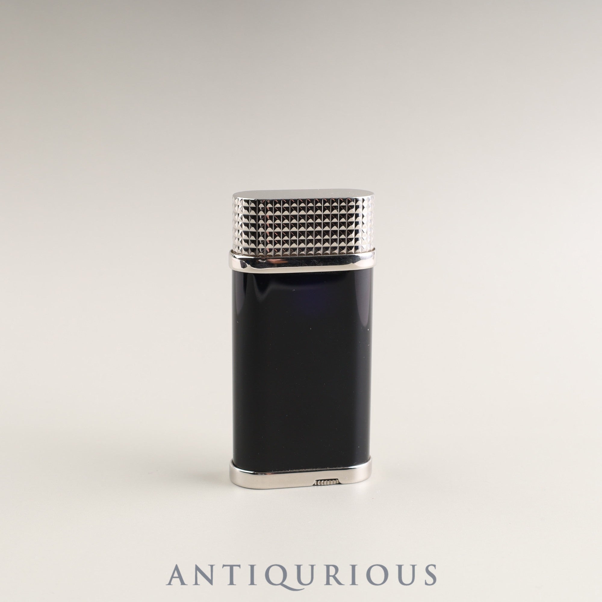 Cartier Lighter Briquette Pasha de Cartier Black lacquer x platinum finish