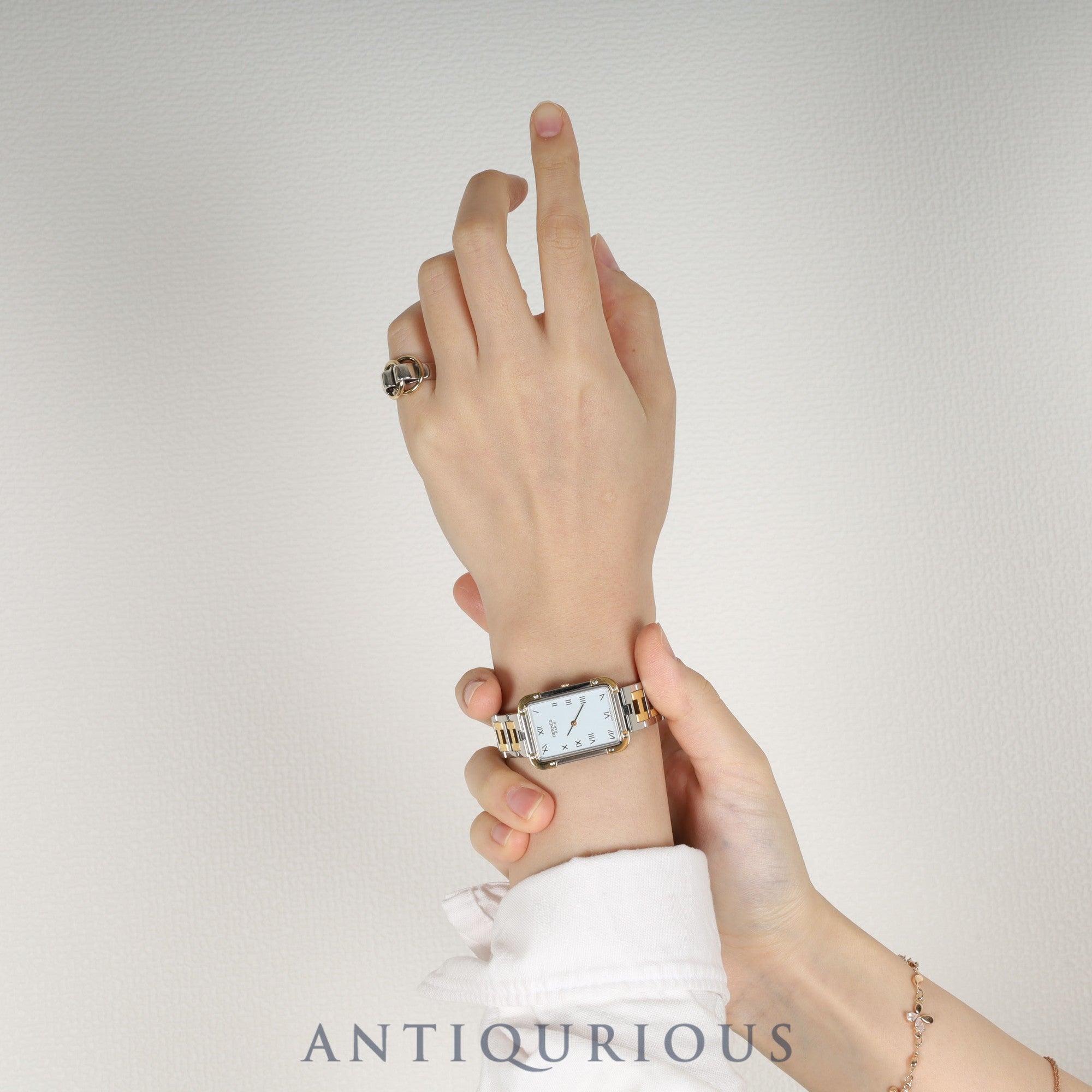 エルメス クロアジュール CR1.740 クォーツ Cal.032 SS/GP SS/GP ホワイトローマン文字盤 オーバーホール済み