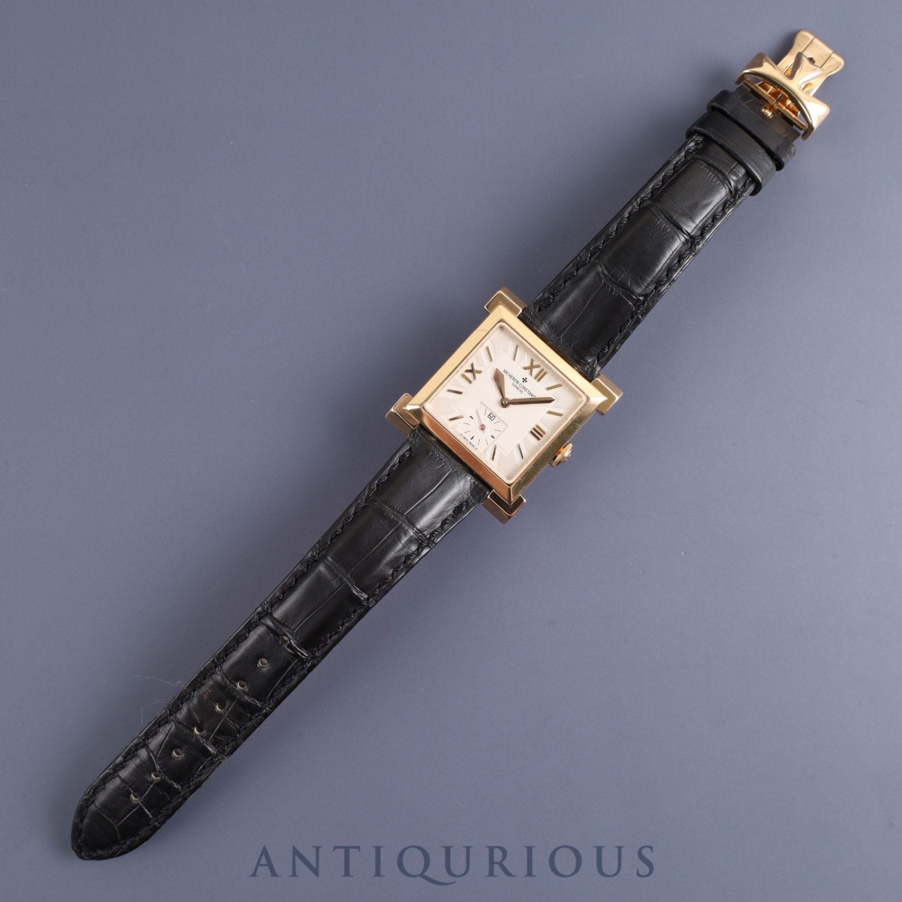 Vacheron Constantin Cale Historiques 91030 / 000R Manual winding Cal.1017 750PG Genuine leather strap Genuine buckle (750PG) Ivory dial 31 x 35mm Box, case, warranty card (2003) Limited to 600 pieces Overhauled