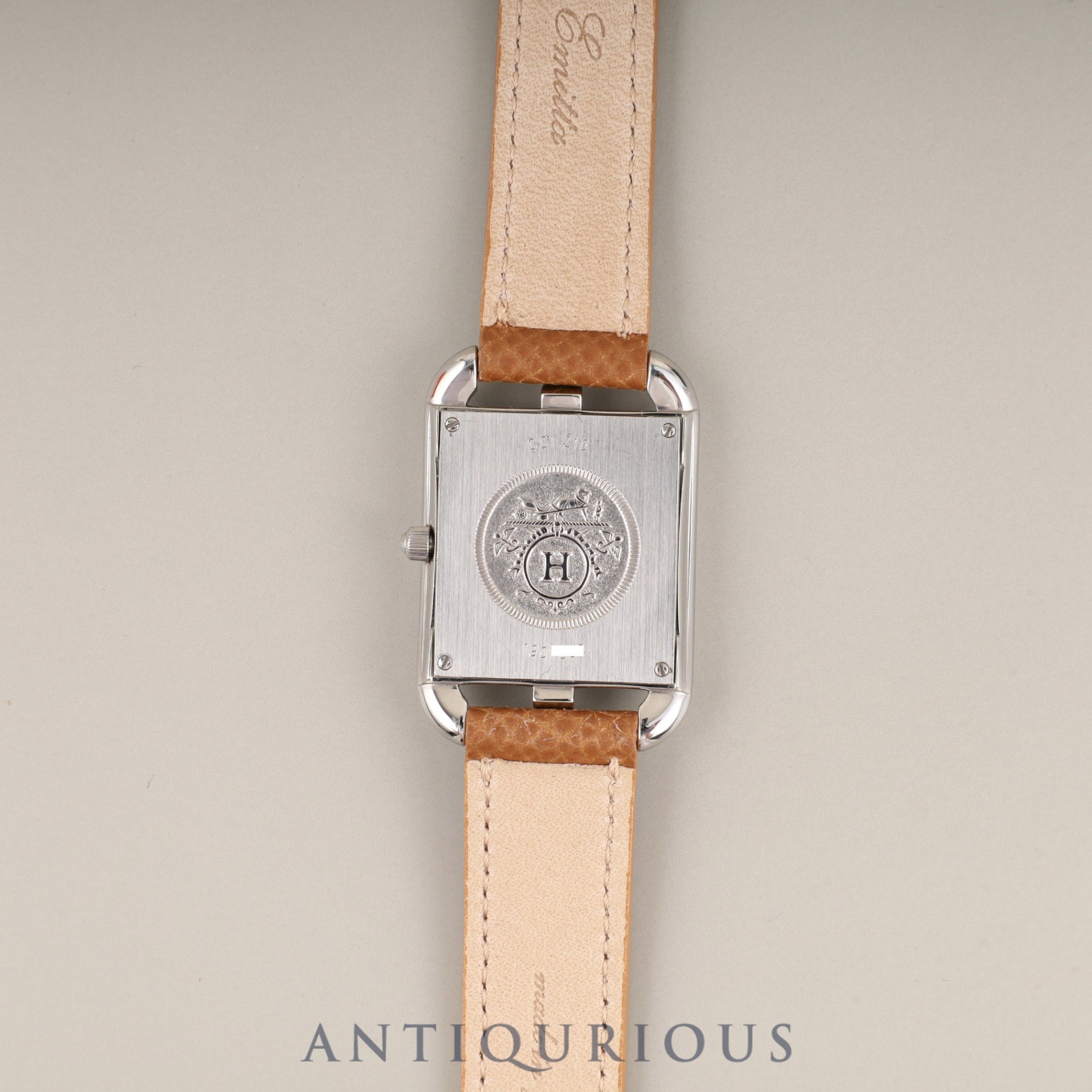 エルメス ケープコッド CC1.210 クォーツ Cal.976.001 SS 革 純正尾錠(SS) シルバー文字盤 箱 冊子 保証書(2003年)純正革ベルト(□G刻:2003年、使用感あり)オーバーホール済み