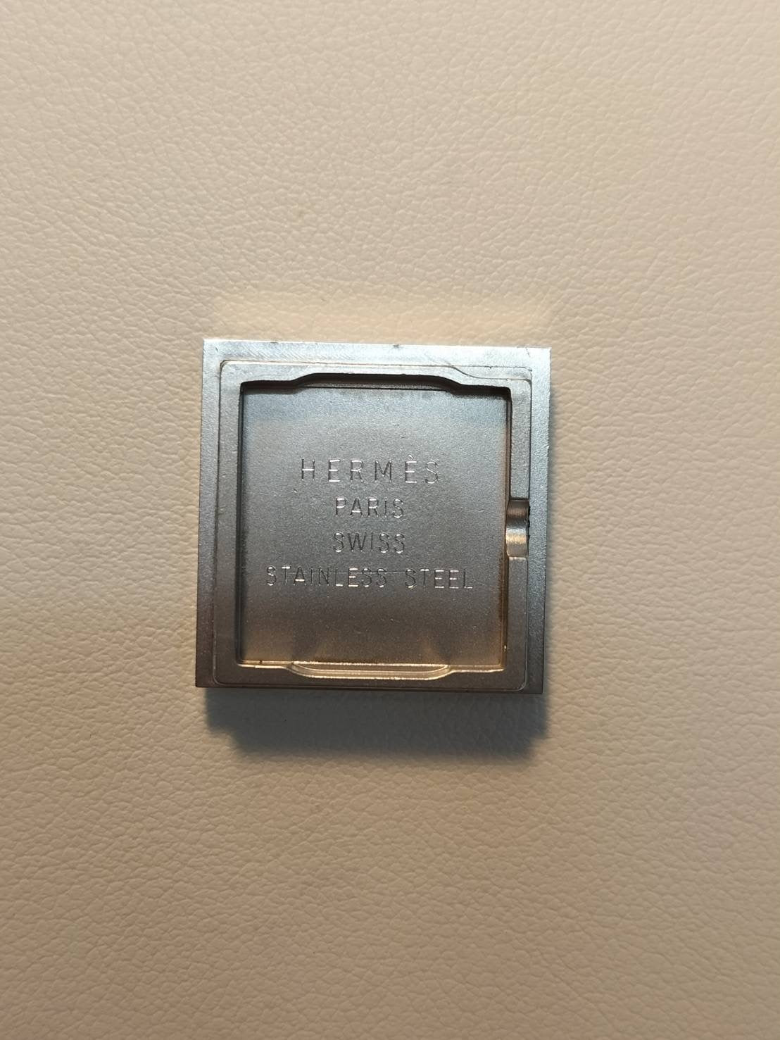 Hermes Kelly Watch KE1.210 Quartz Cal.901.001 SS Genuine leather strap (□F stamp: 2002) Genuine buckle (SS) Silver dial Box Booklet Card Warranty (2004) Overhauled