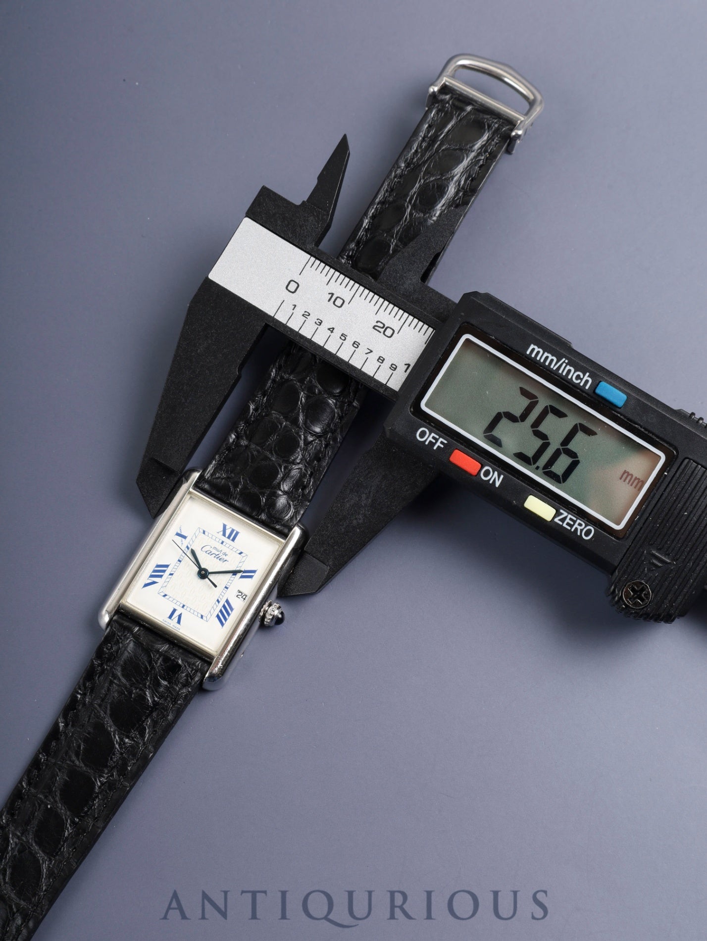 カルティエ マストタンク GM(XL)2414 クォーツ Cal.697 SV925 革 純正Dバックル(SS) ホワイト飛びローマン文字盤(SWISS MADE表記 )オーバーホール済み