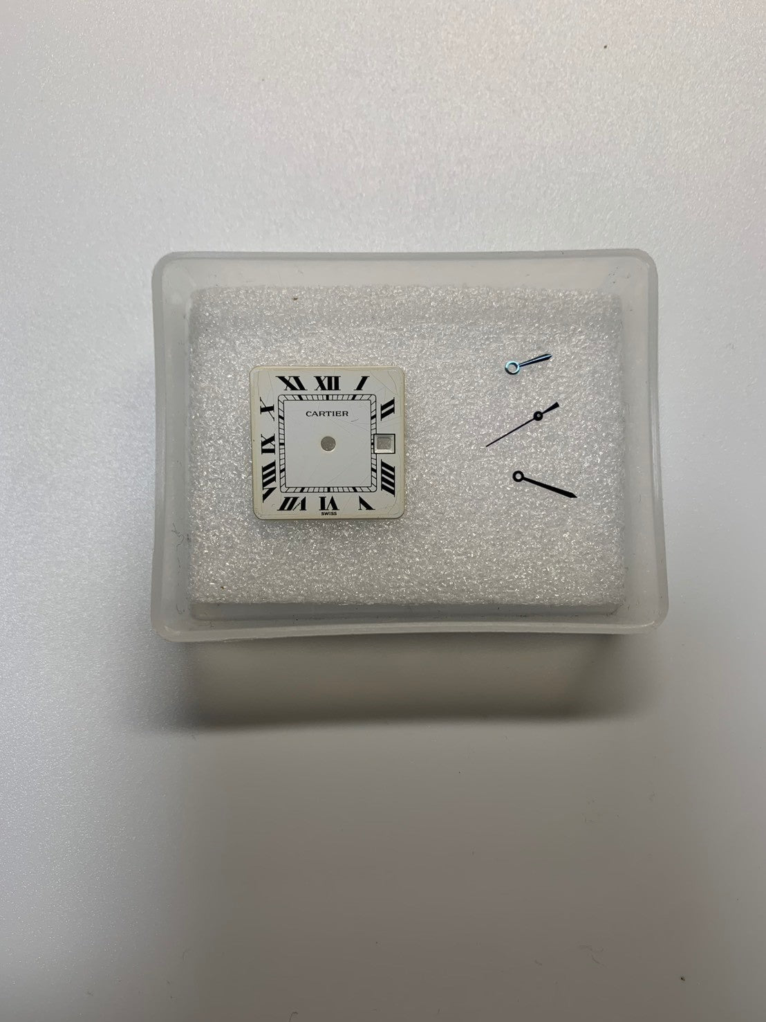 Cartier Santos Carrée LM 2961 Automatic Cal.ETA2671 SS/YG SS/YG White Roman Dial (SWISS marking) Box, Booklets, International Lifetime Guarantee (1981 / with name), Cartier Repair Invoice (2000) Overhauled