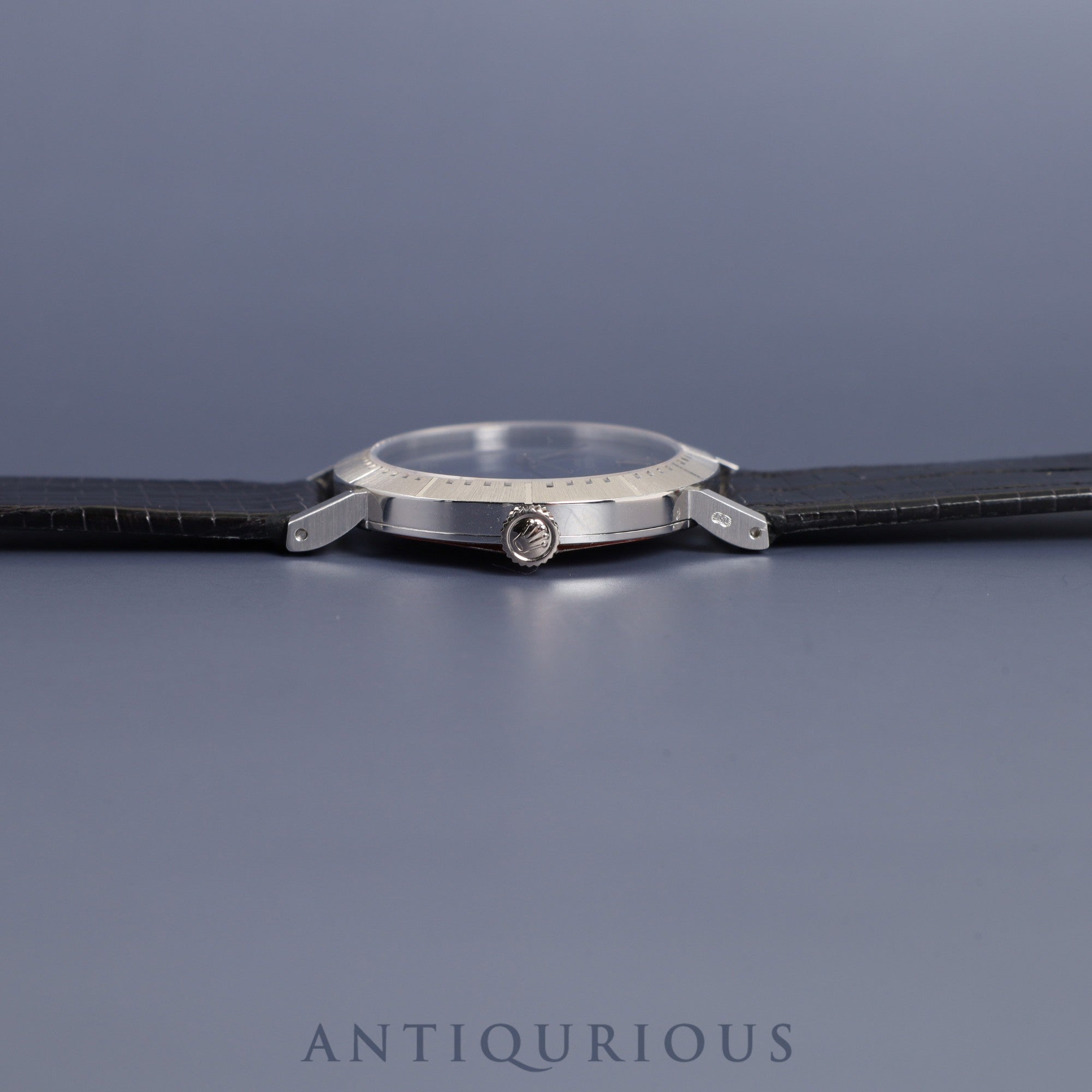 Rolex Cellini 4083 Manual winding Cal.1601 750 Leather Genuine buckle (SS) Blue gradient dial No. 43 (1975) Overhauled