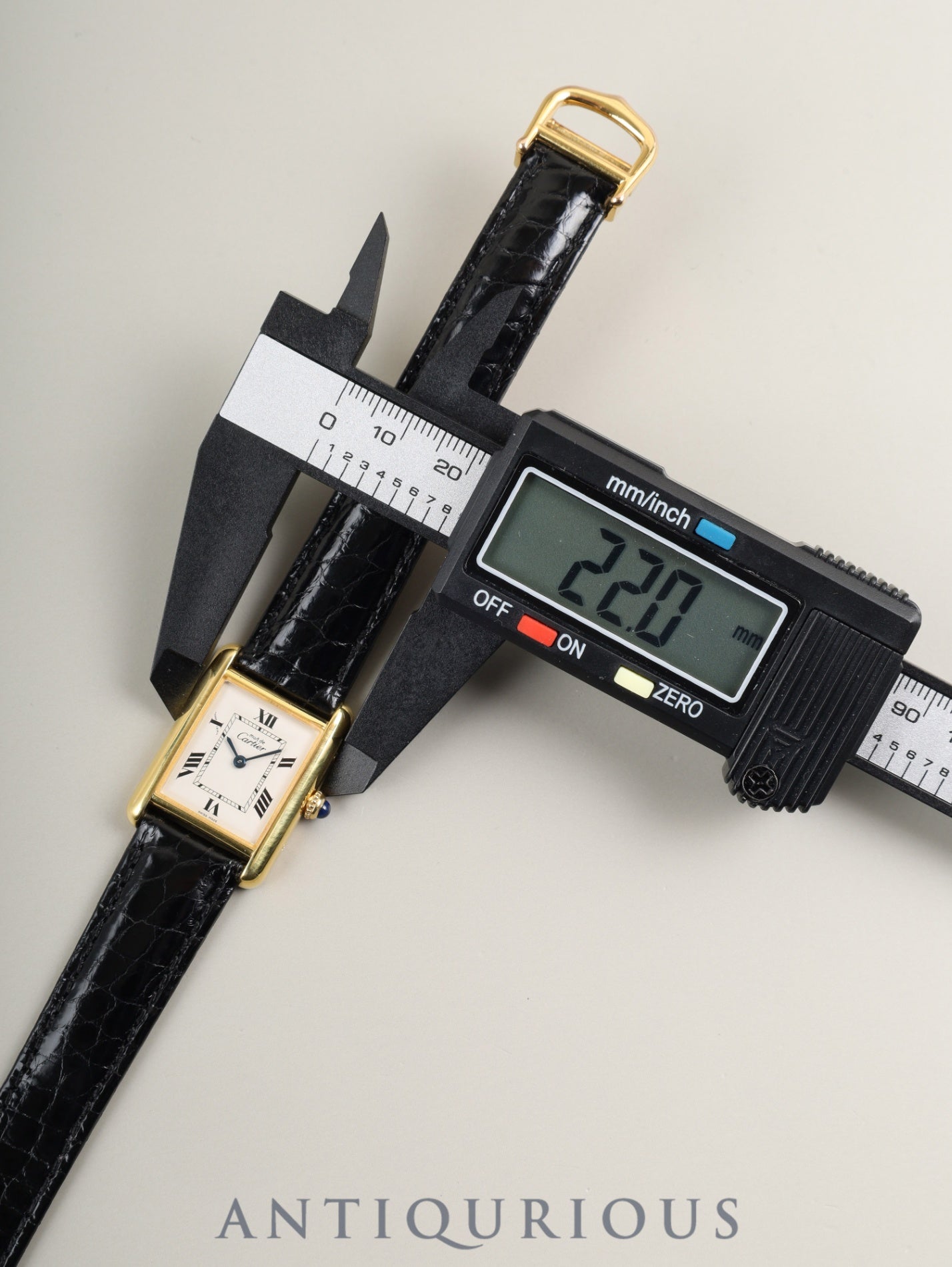 カルティエ マストタンク MM W1013654 / 2415 クォーツ Cal.057 SV925 革 純正Dバックル(GP) ホワイト飛びローマン文字盤(SWISS MADE表記) 新品仕上げ済み オーバーホール済み