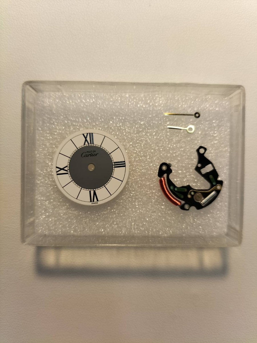 カルティエ マスト ヴァンドーム VLC SM 590004 クォーツ Cal.90 SV925 純正革ベルト 純正Dバックル(GP) センターグレー飛びローマン文字盤 オーバーホール済み