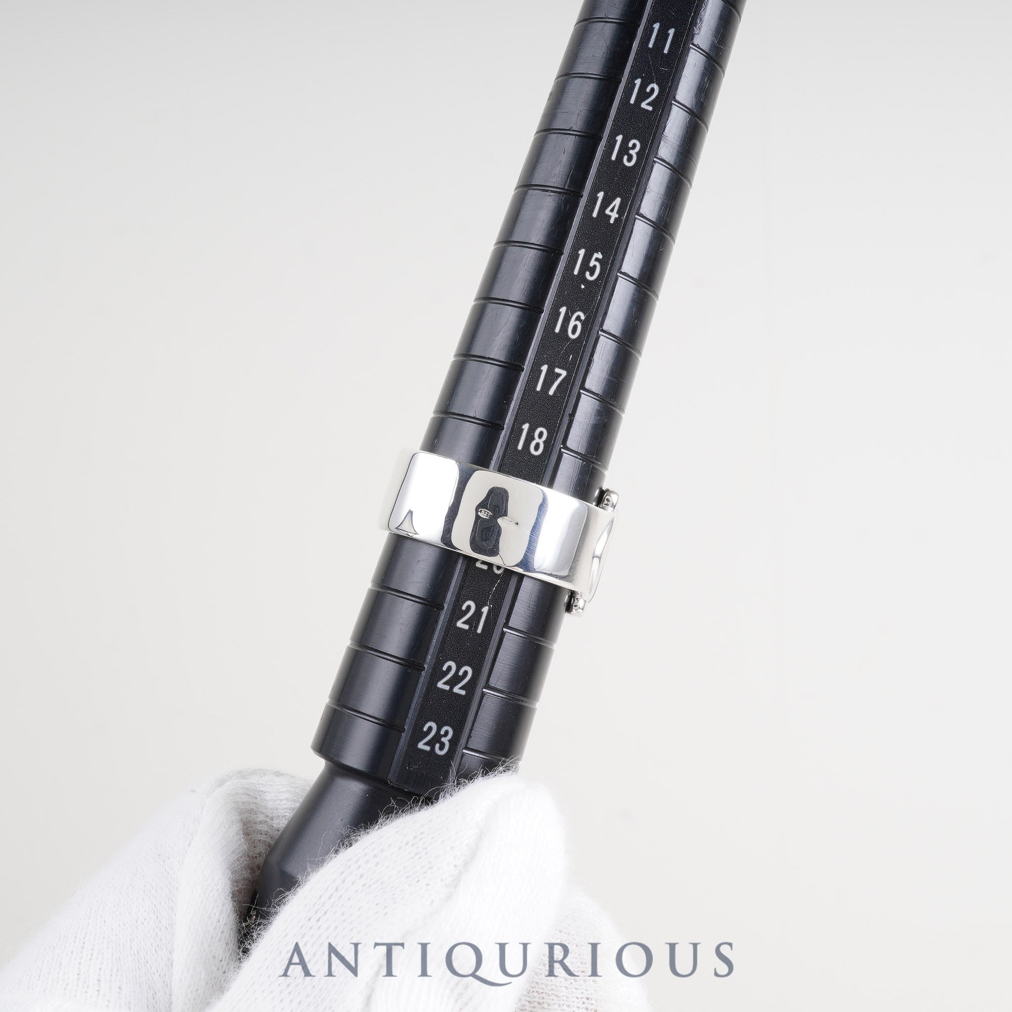 Hermes Ring Buckle Motif Sterling Silver #59 (Actual Size 19.5, Some Stretching Marks)