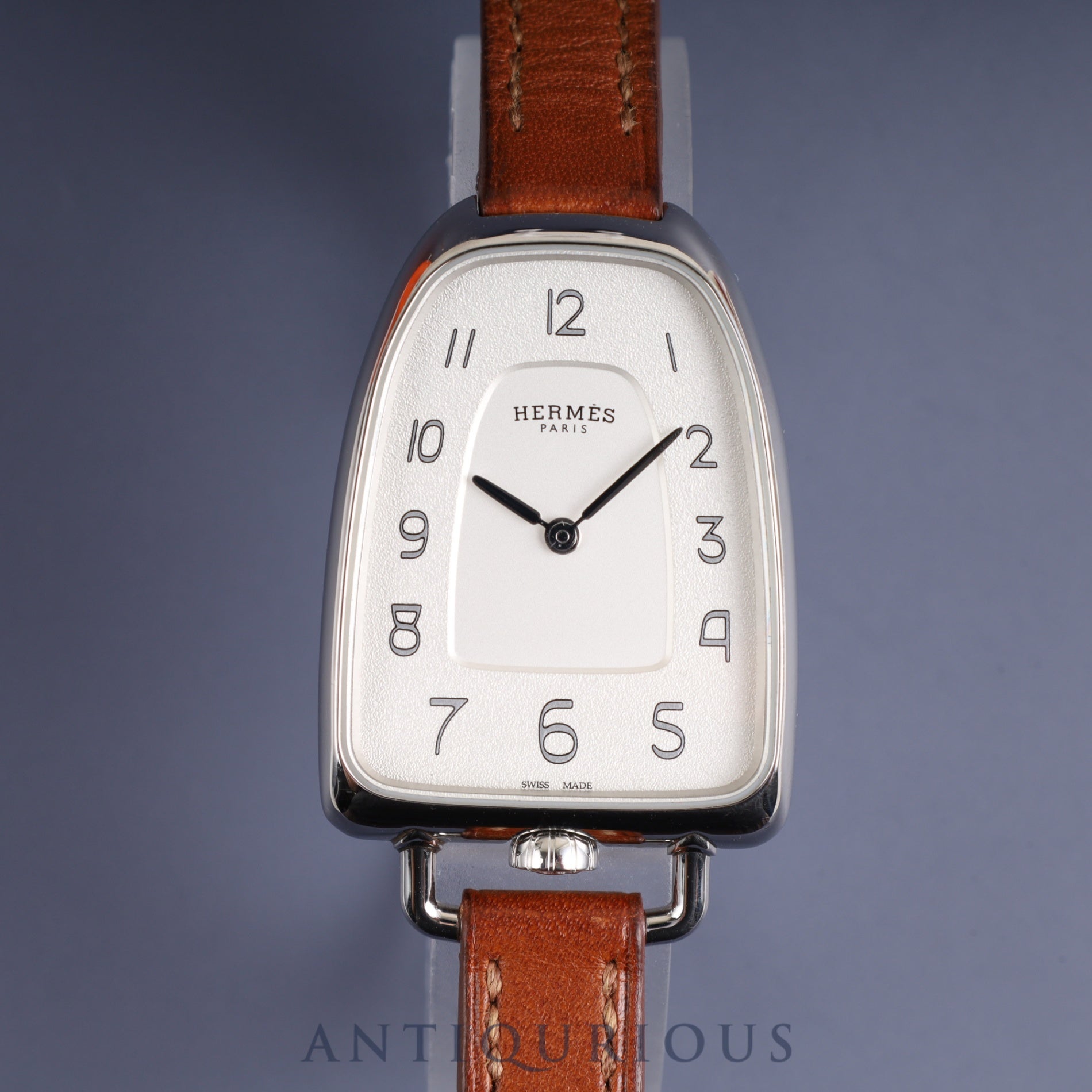 Hermes Galop GM GA1.210 Quartz SS Genuine leather strap (D stamp: 2019) Genuine buckle (SS) Silver dial Box Warranty (2019) Overhauled