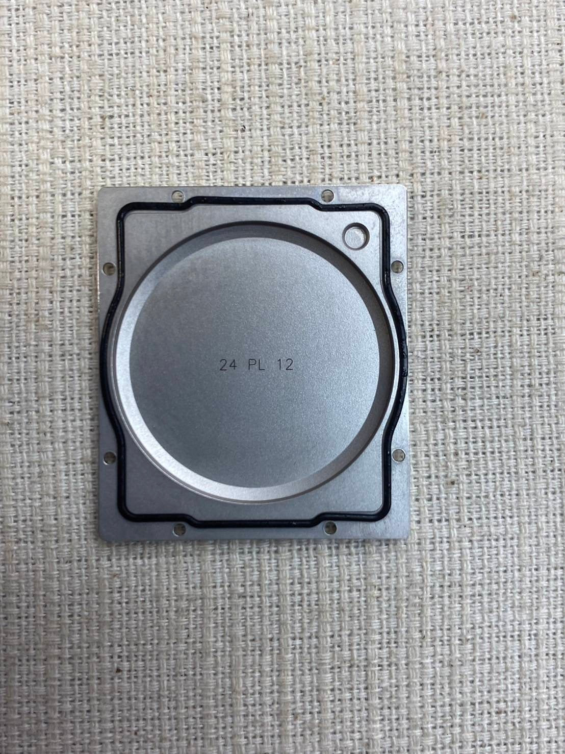 カルティエ タンクソロ XL W5200026 / 3514 自動巻き Cal.049 YG×SS 革 社外尾錠(GP)ホワイトローマン文字盤 箱 保証書(2013年)オーバーホール済み カルティエブティックにてコンプリートサービス済み