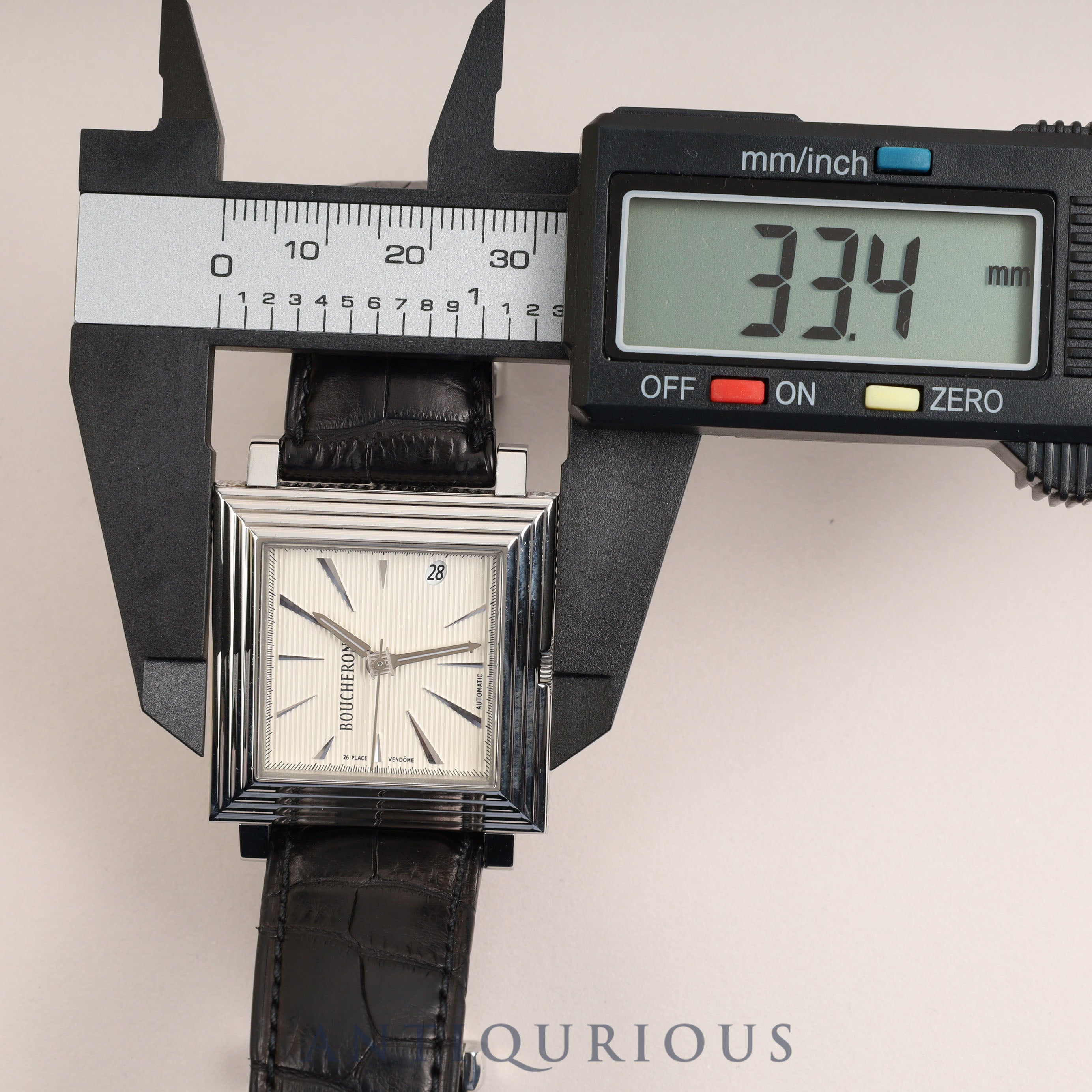 Boucheron Carre WA011301