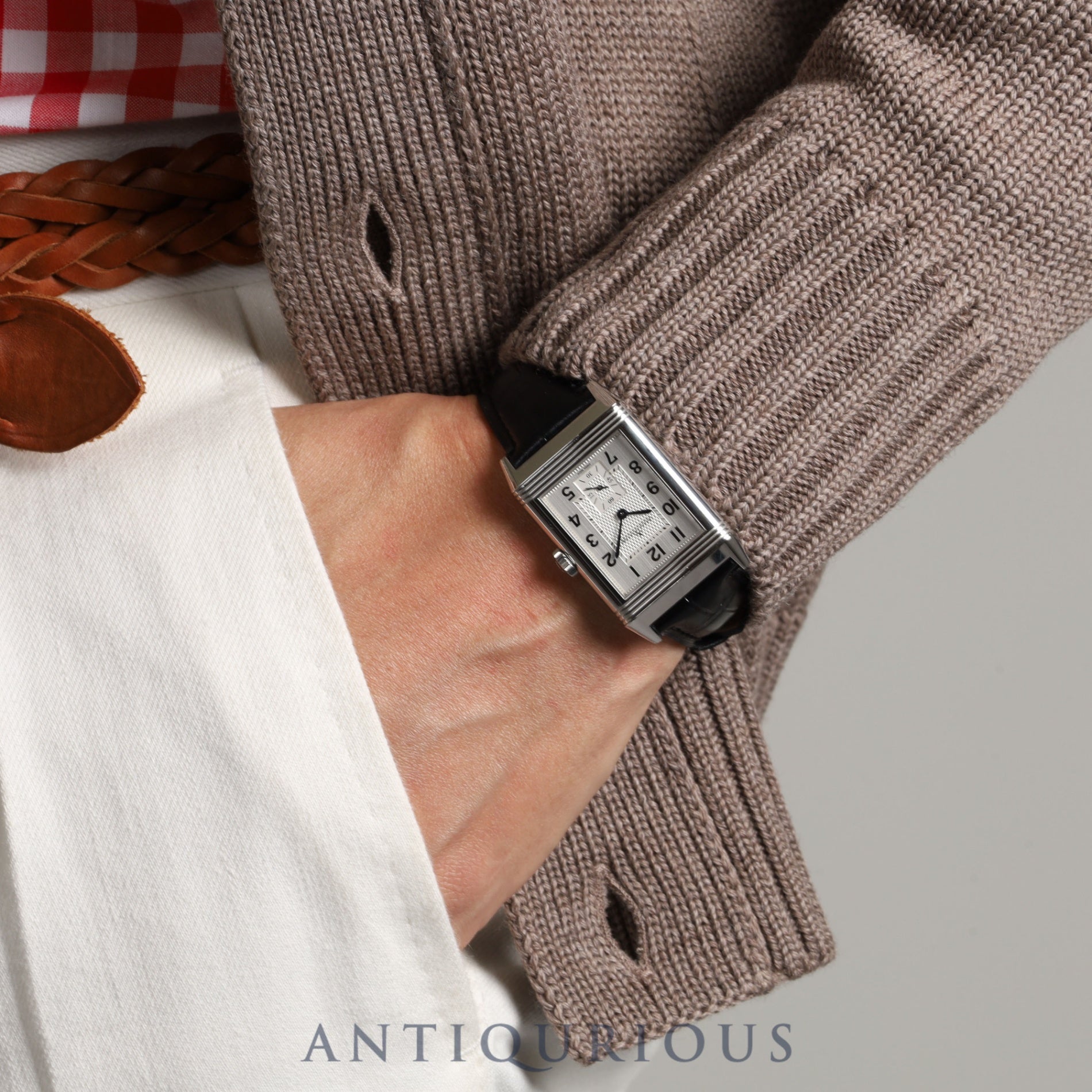 ジャガー・ルクルト レベルソ クラシック ラージ スモールセコンド 214.8.62 手巻き Cal.822/2 SS 革 純正尾錠(SS) アラビア文字盤 オーバーホール済み