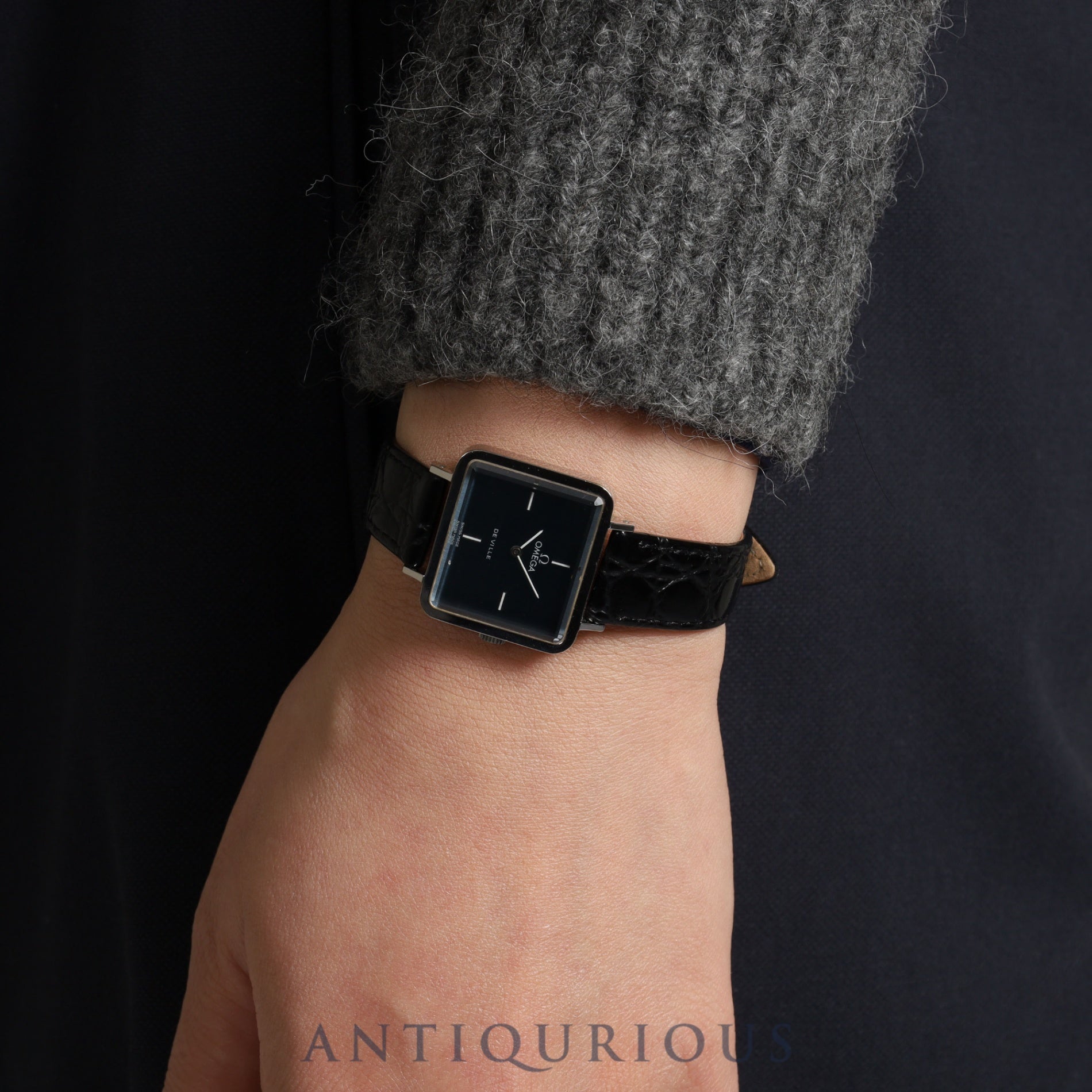 オメガ デ・ヴィル 511.0375 手巻き Cal.625 SS 革 純正尾錠(SS)ネイビー文字盤 オーバーホール済み