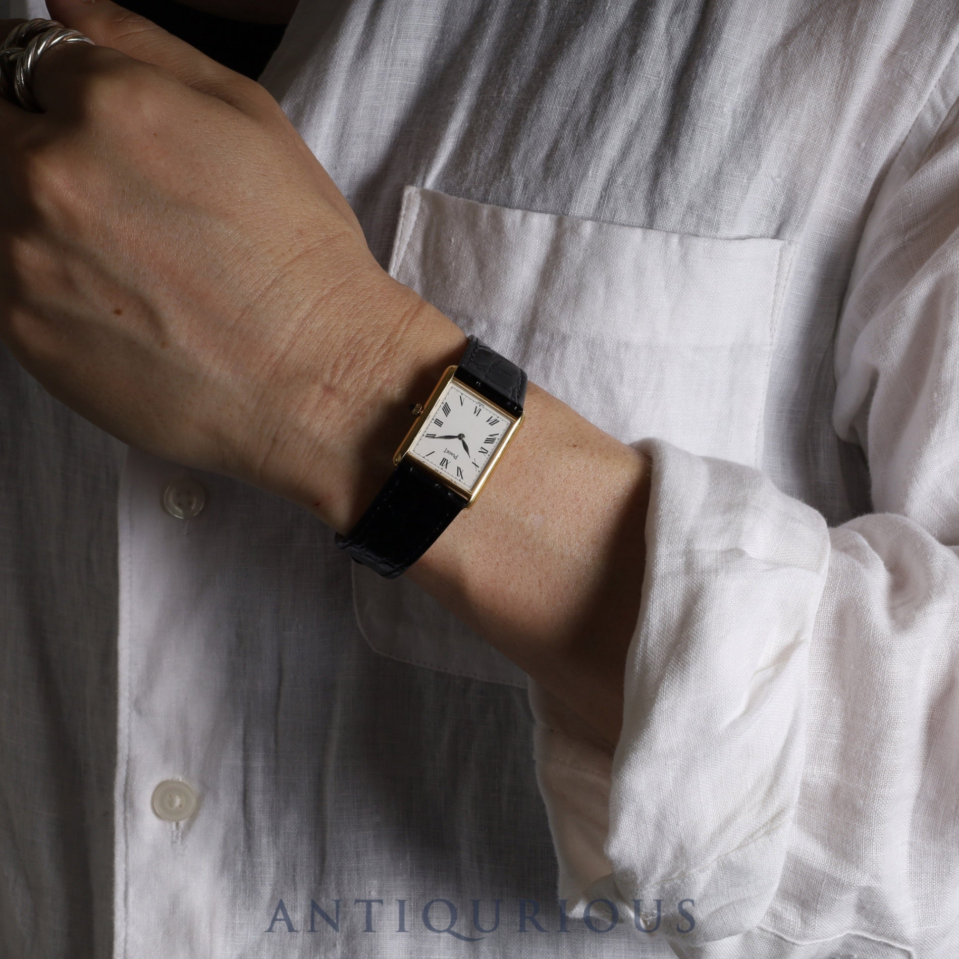 Piaget Rectangular 9287 Manual Winding Caliber 9P2 750 Leather Strap with Genuine Buckle (750) White Roman Dial Overhauled