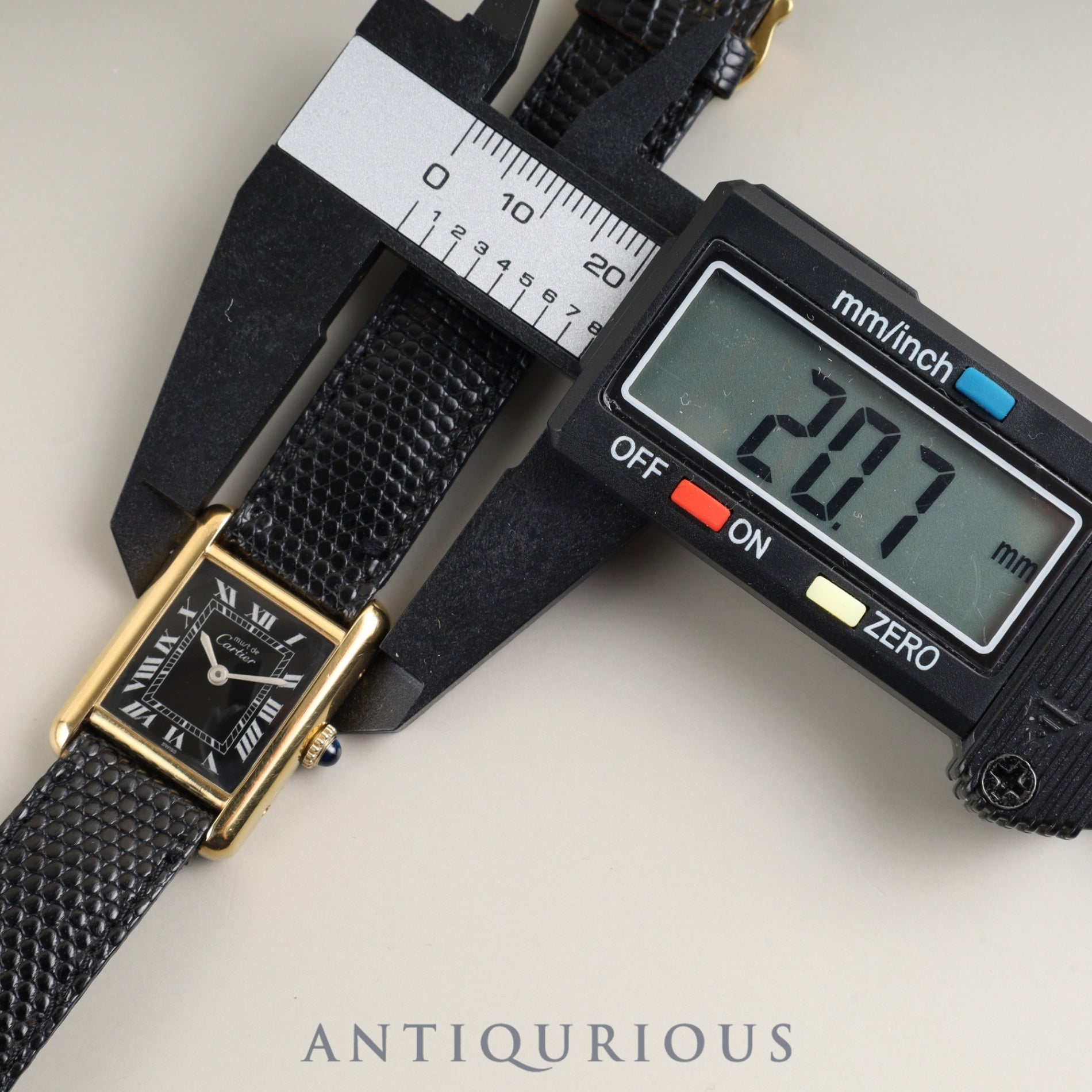 カルティエ マストタンク SM 手巻き Cal.78-1 SV925 純正革ベルト 純正尾錠(GP) ブラックローマン文字盤 オーバーホール済み