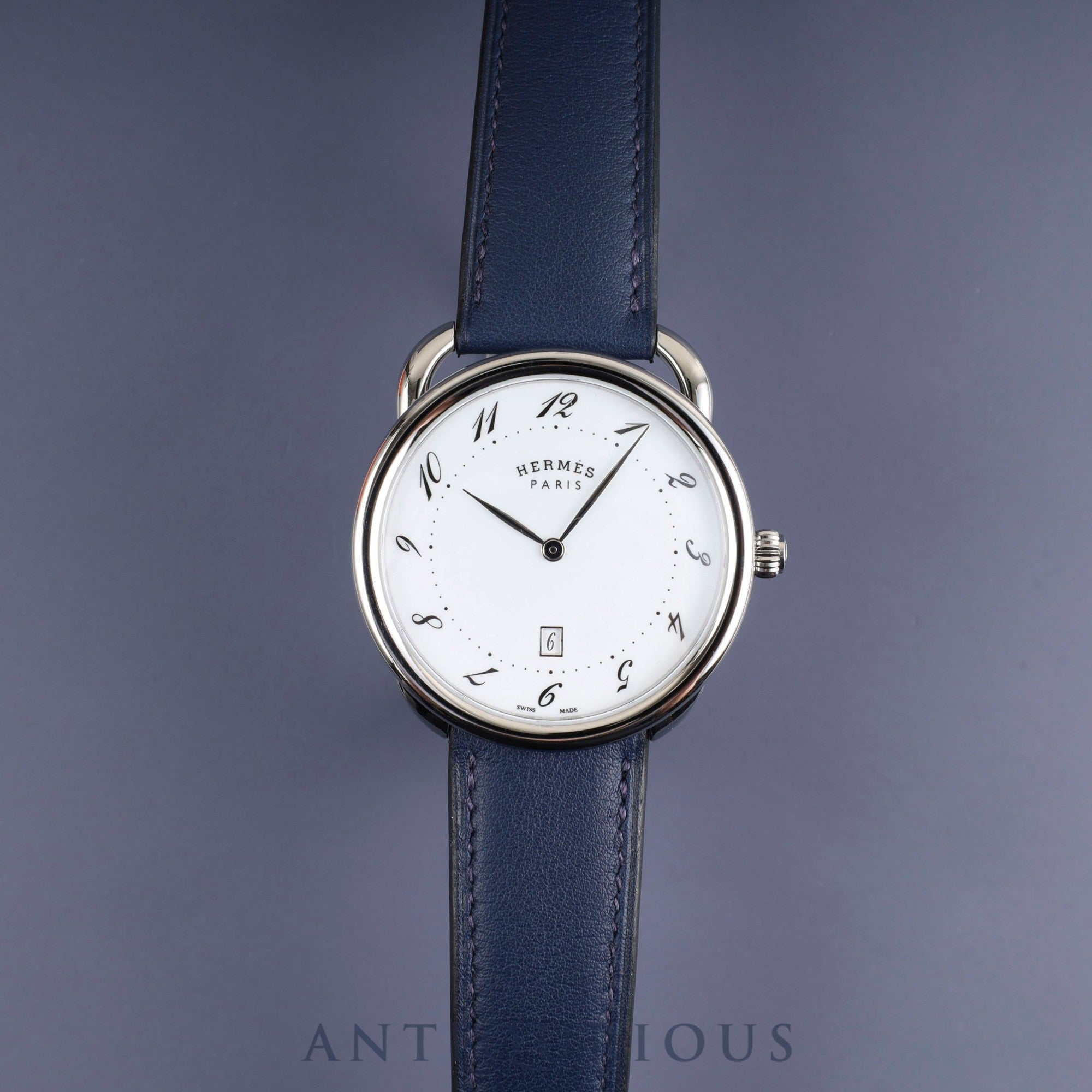 Hermes Arceau AR7Q.810 Quartz SS Genuine leather strap (Z engraved: 2021) Genuine buckle (SS) White Arabic dial Box Booklet Warranty (2024) Overhauled