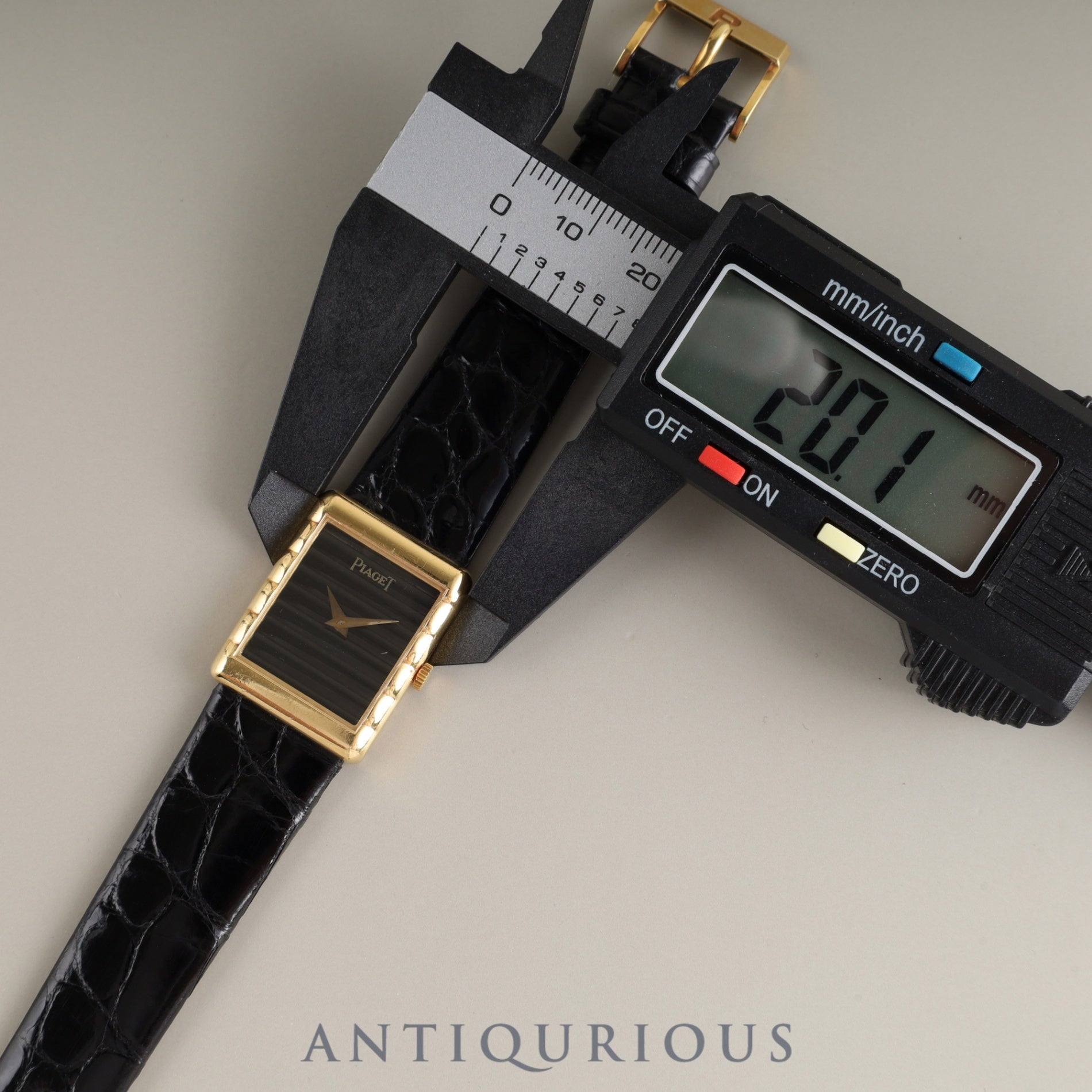 ピアジェ レクタンギュラー 40800 手巻き Cal.4P1 750 革 純正尾錠(750) ブラック文字盤 オーバーホール済み