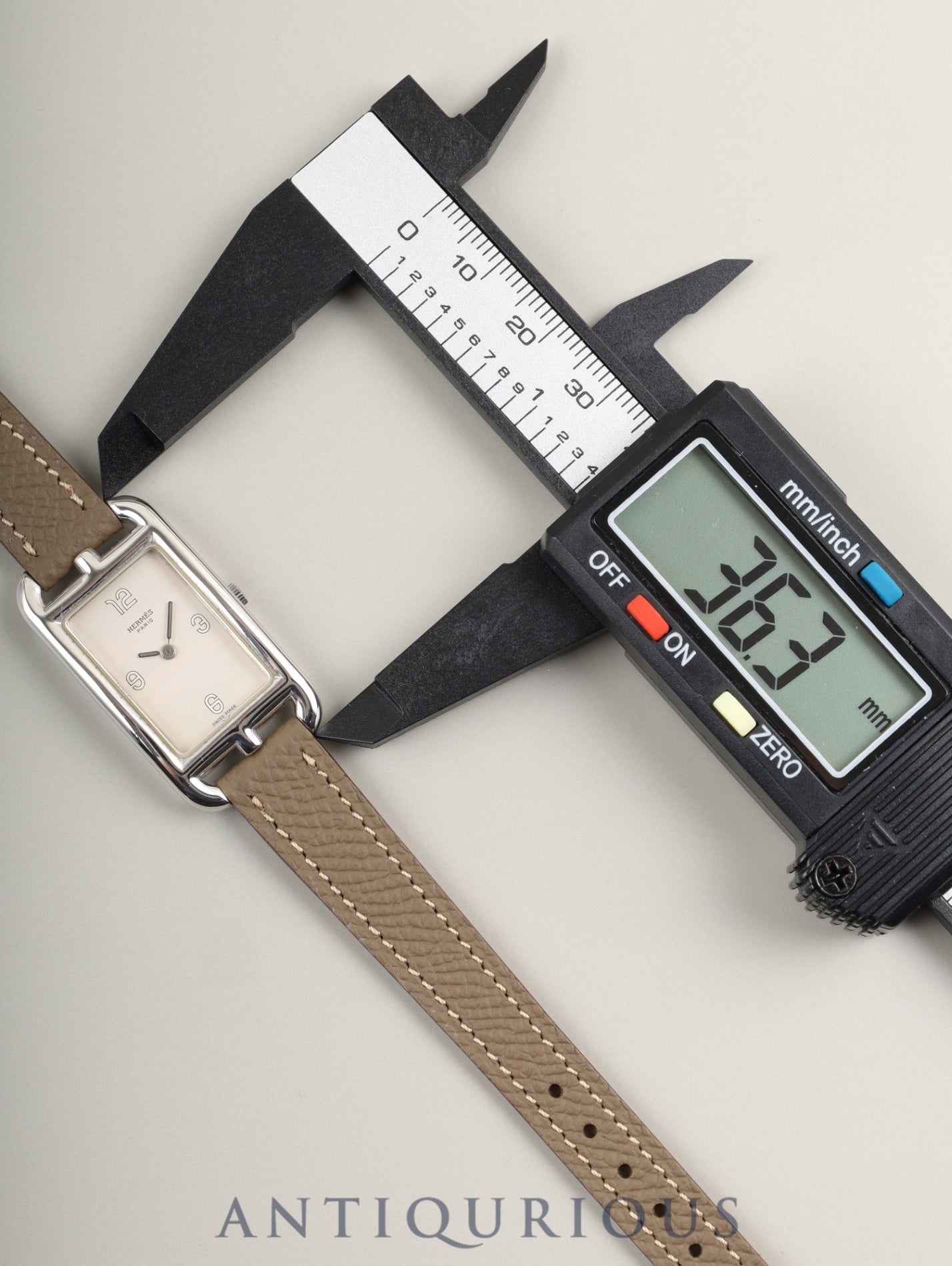 エルメス ナンタケット クォーツ Cal.976.001 SS 革 純正尾錠(SS) シルバー文字盤 オーバーホール済み