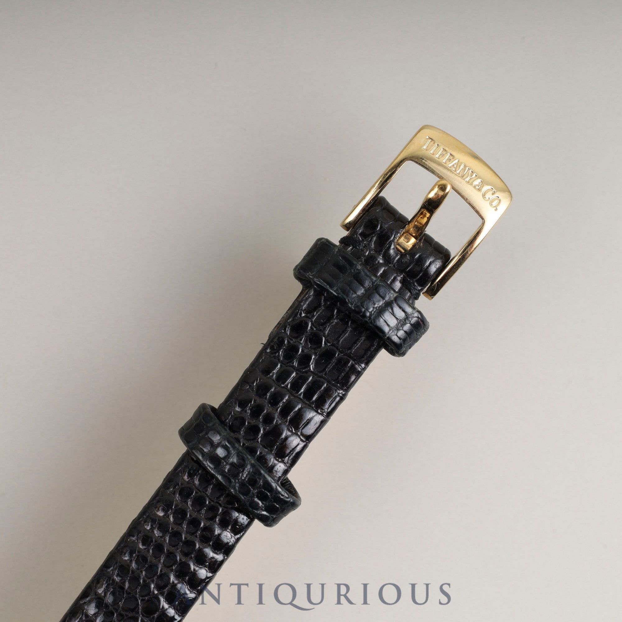 ティファニー オーバル クォーツ Cal.976.001 14K 純正革ベルト 純正尾錠(GP) ホワイトローマン文字盤 箱 オーバーホール済み