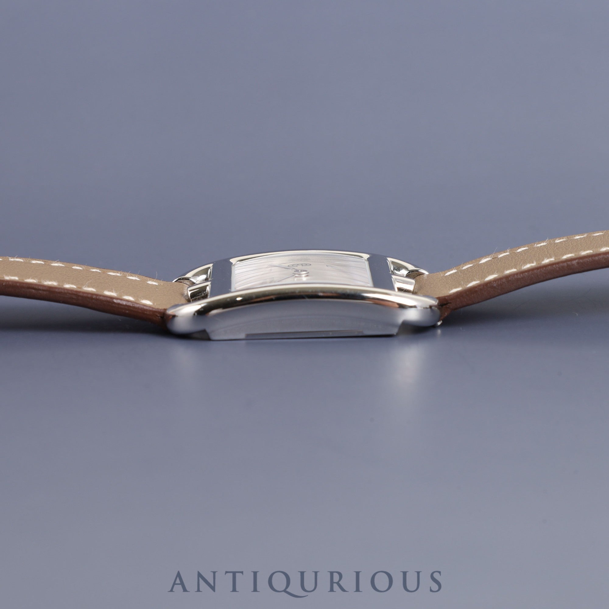 Hermes Cape Cod CC1.210.220 Quartz Cal.976.001 SS Genuine leather strap Genuine buckle (SS) Silver dial Box Booklet Warranty (2024) Overhauled