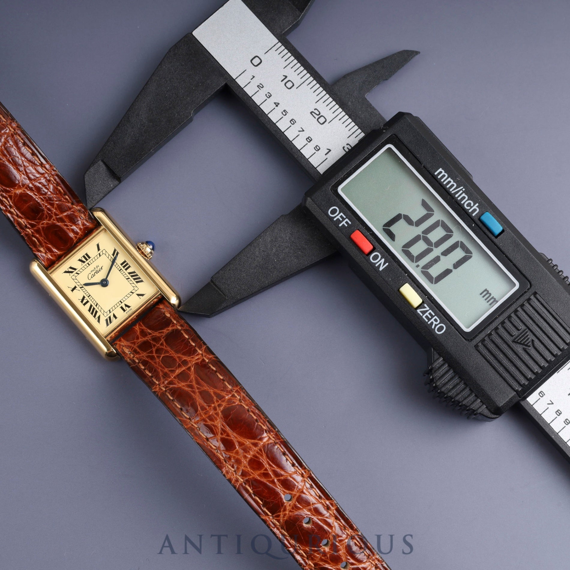 カルティエ マストタンク SM 1613 クォーツ Cal.057.08 SV925 純正革ベルト 純正尾錠(GP)アイボリーローマン文字盤 箱 保証書(ブランク)オーバーホール済み