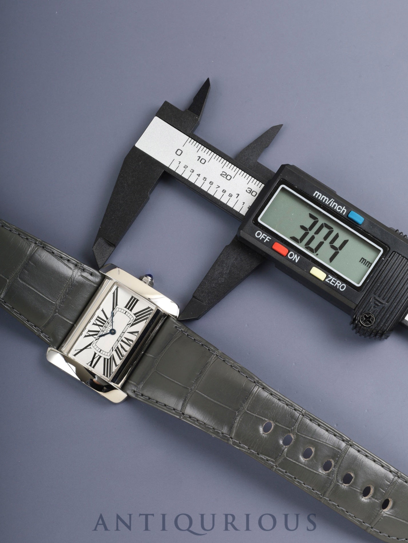 カルティエ タンク ディヴァン LM W6300655 / 2600 クォーツ Cal.690 SS 純正革ベルト 純正ピンバックル(SS) シルバーローマン文字盤 オーバーホール済み