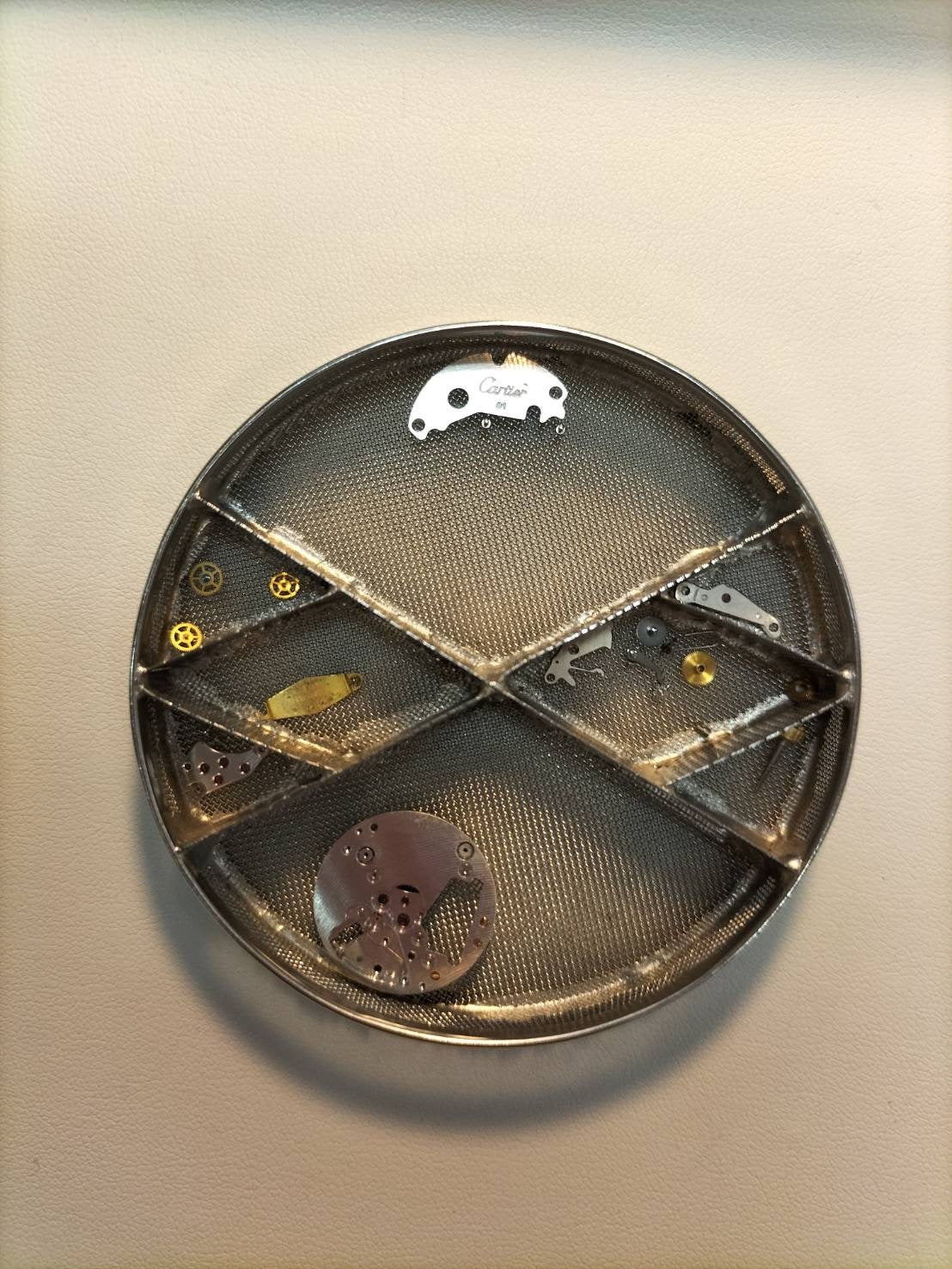 カルティエ マストタンク LM 6 81006 クォーツ Cal.81 SV925 革 純正尾錠(GP) グレー飛びローマン文字盤 オーバーホール済み