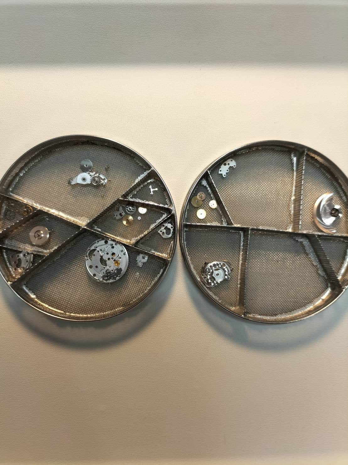 Cartier Santos Octagon SM 2039488 / 0907 Automatic SS/YG SS/YG Grey ghost dial Overhauled Bracelet cleaned by Cartier