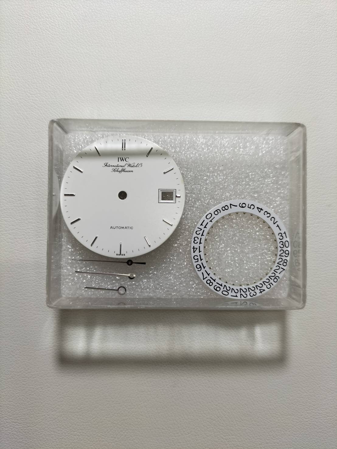 IWC ポートフィノ IW351320 自動巻き Cal.30120 SS 革 純正ピンバックル(SS)ホワイト文字盤(SWISS表記)オーバーホール済み アイダブリュシー