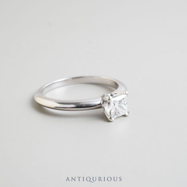 Tiffany ring solitaire princess diamond