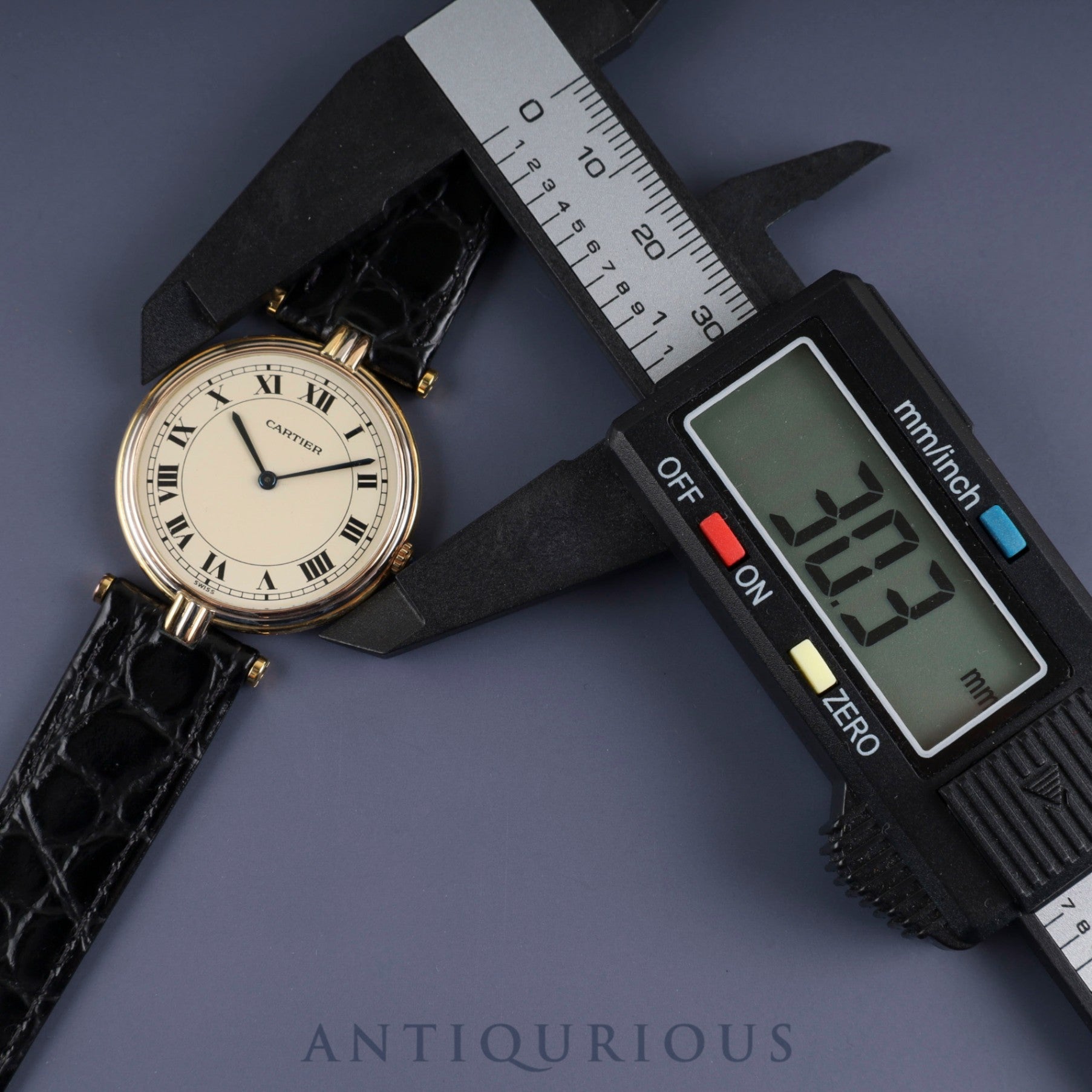 カルティエ ヴァンドーム VLC トリニティ LM 8151 クォーツ Cal.81 750YG 革 純正尾錠(GP)アイボリーローマン文字盤 保証書(1999年)冊子 オーバーホール済み