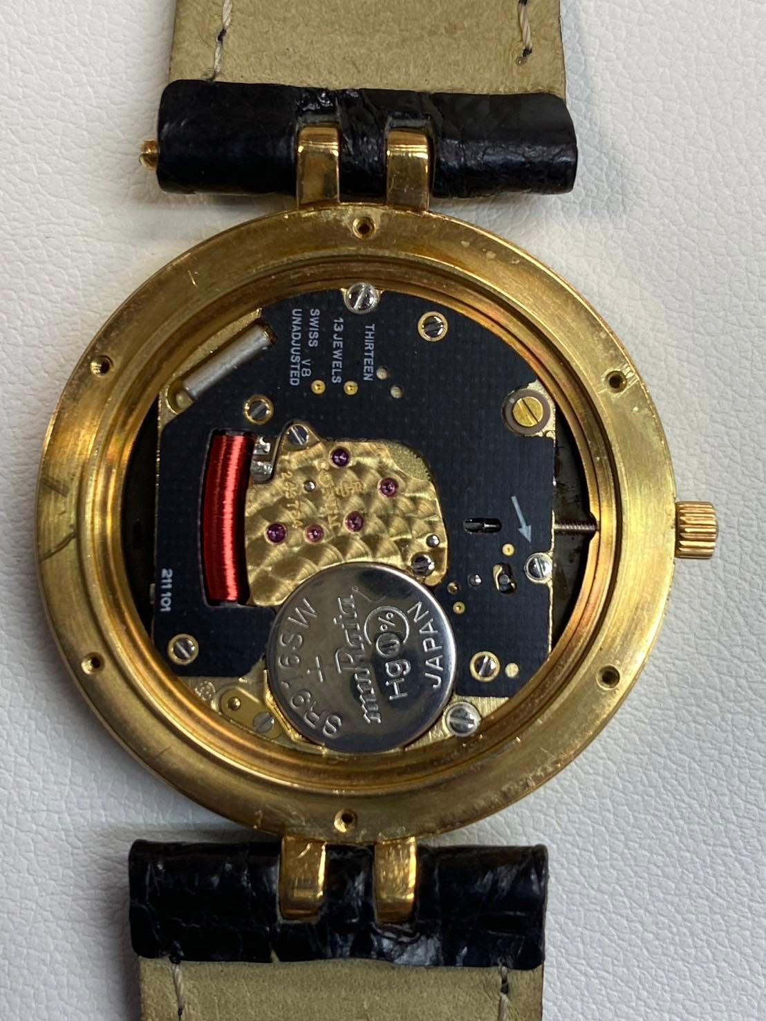 Corum Round 94.129.56 Quartz Cal.211 101 18KYG Leather Genuine Buckle (GP) Black Dial Box Warranty (1991) Overhauled