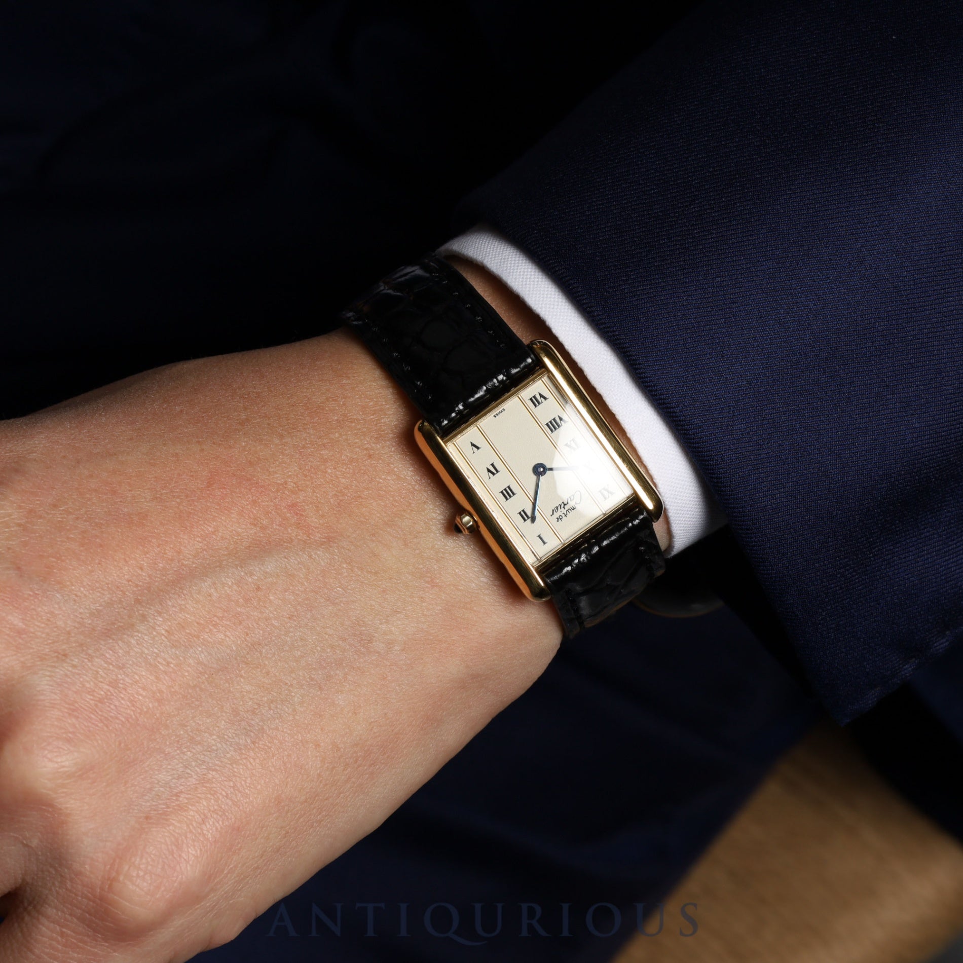 Cartier Must Tank LM QZ Straight Roman Dial