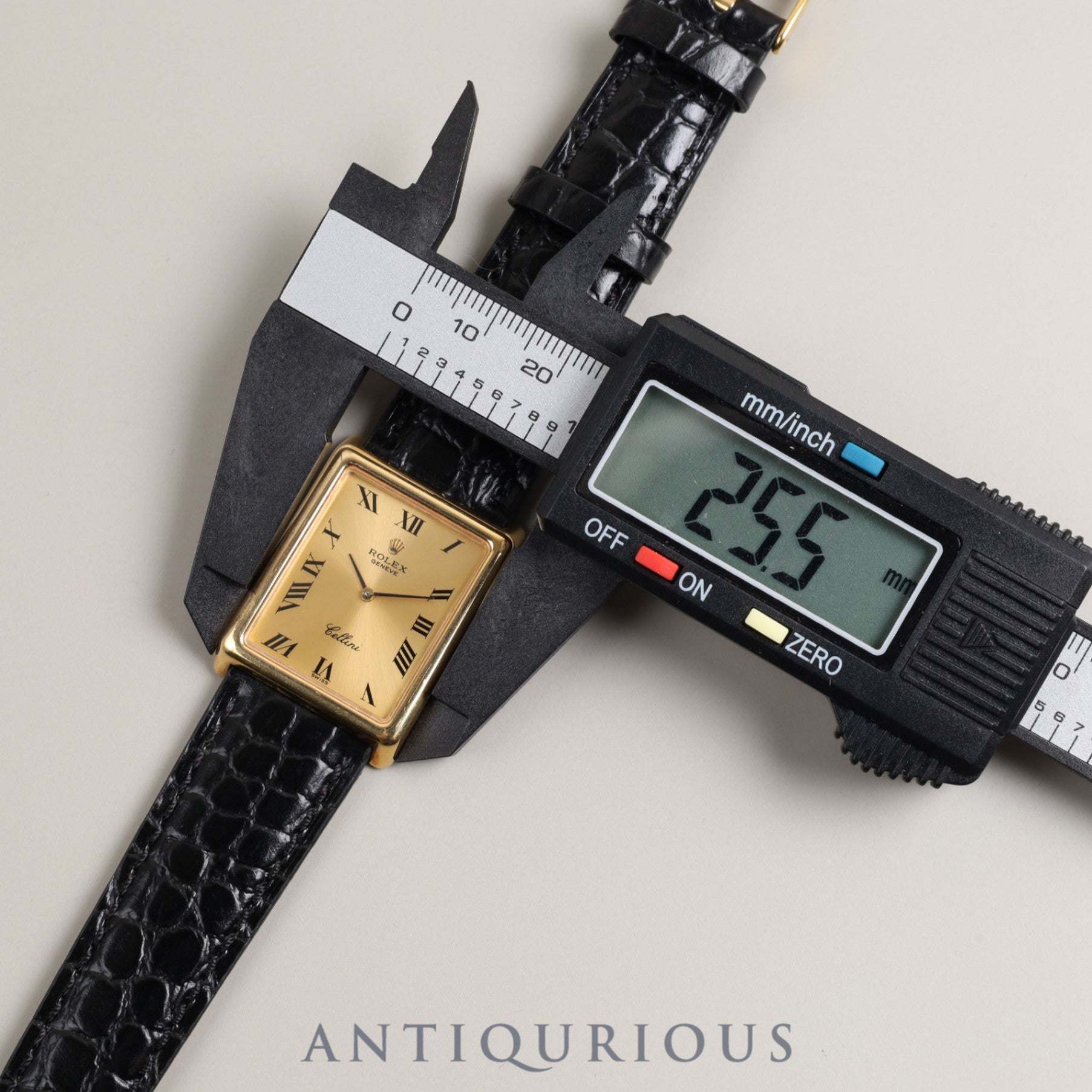 ロレックス チェリーニ 4105 手巻き Cal.1600 YG 革 純正尾錠(GP)ゴールド文字盤 4番(1976年)