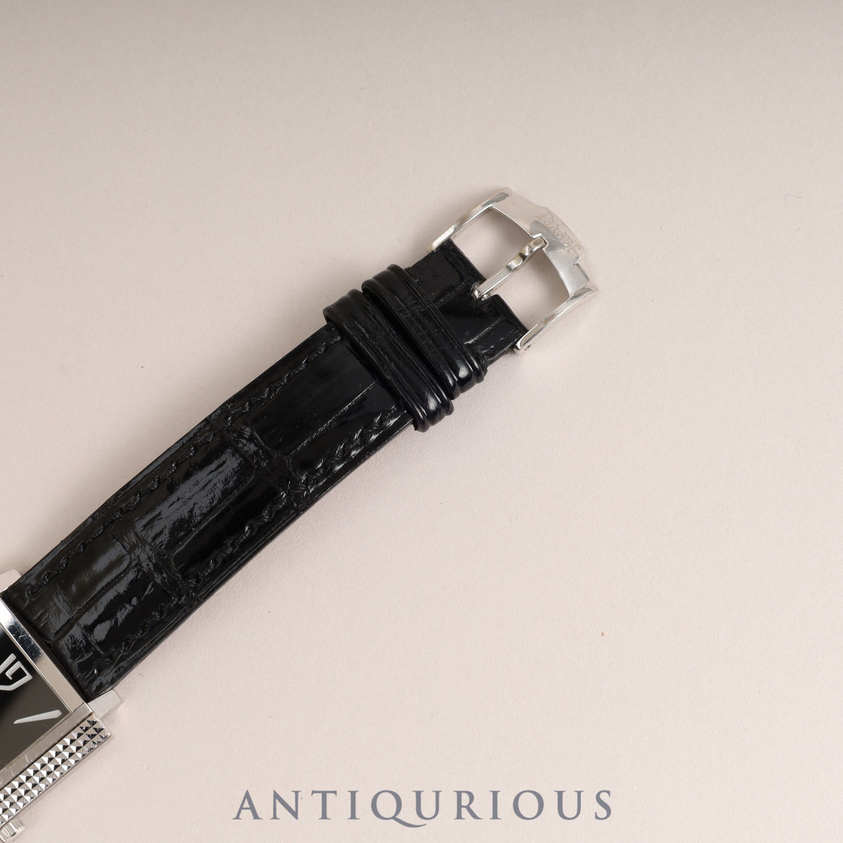 ピアジェ 1967 スクエア 90300 手巻き Cal.430P WG 革 純正尾錠(750)ブラックアラビア文字盤 オーバーホール済み