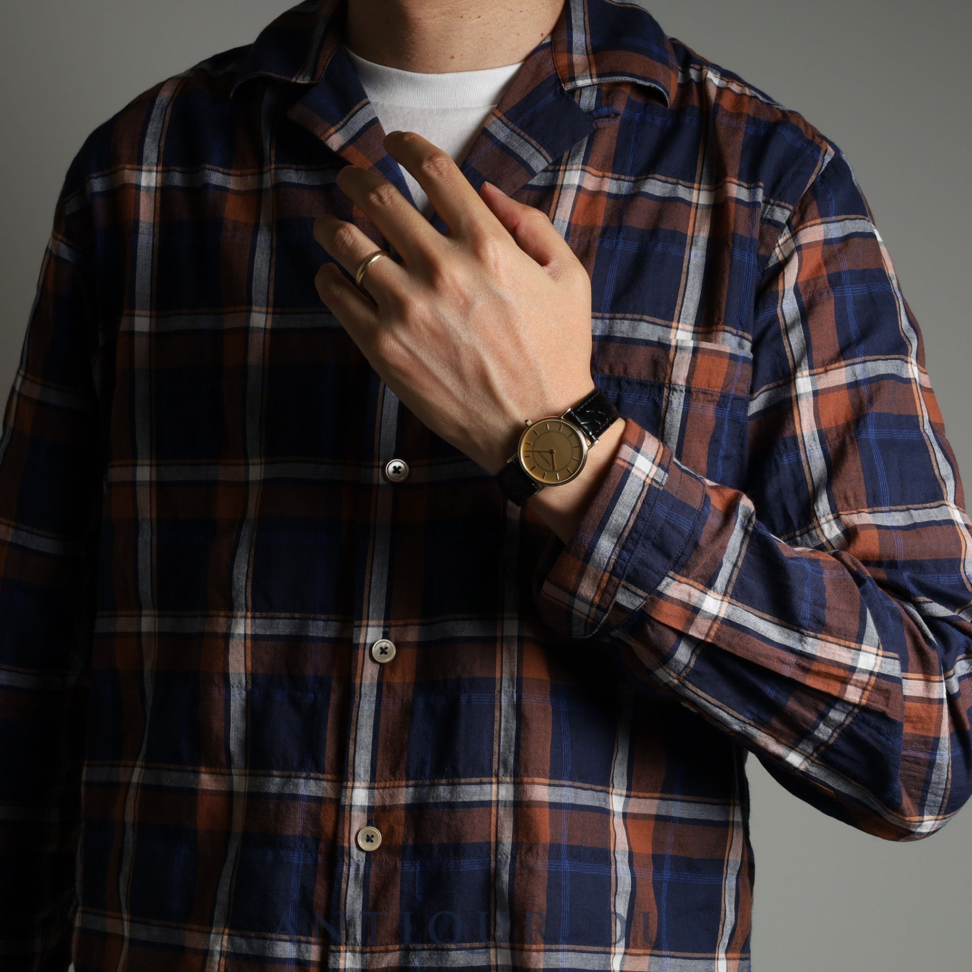 Tiffany Round Classic 60-501 Quartz 14KYG Leather Genuine Buckle (GP) Gold Dial Box