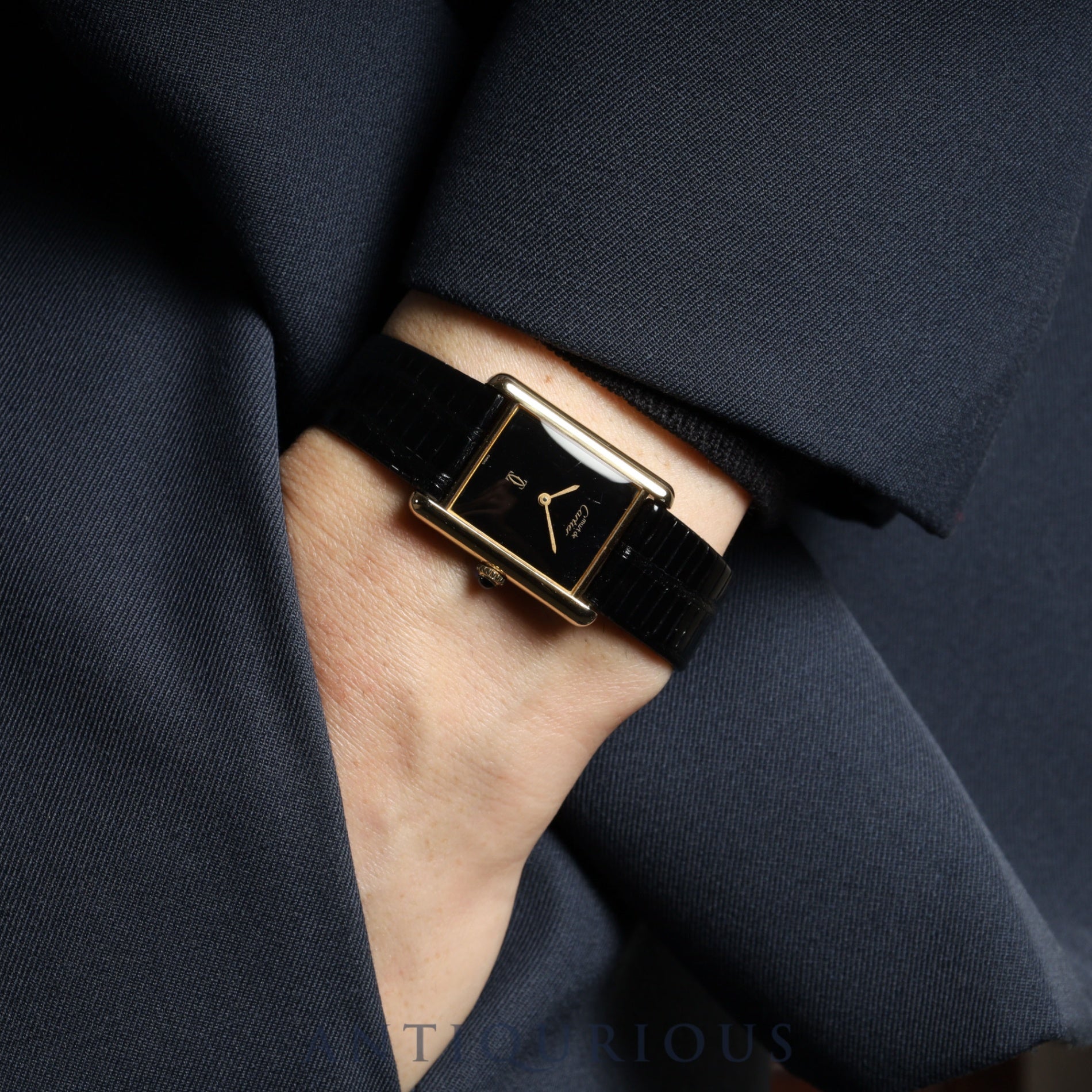 Cartier Must Tank LM Manual Winding Cal. 78-1 SV925 Leather Strap Genuine Buckle (GP) Onyx Dial Box Overhauled