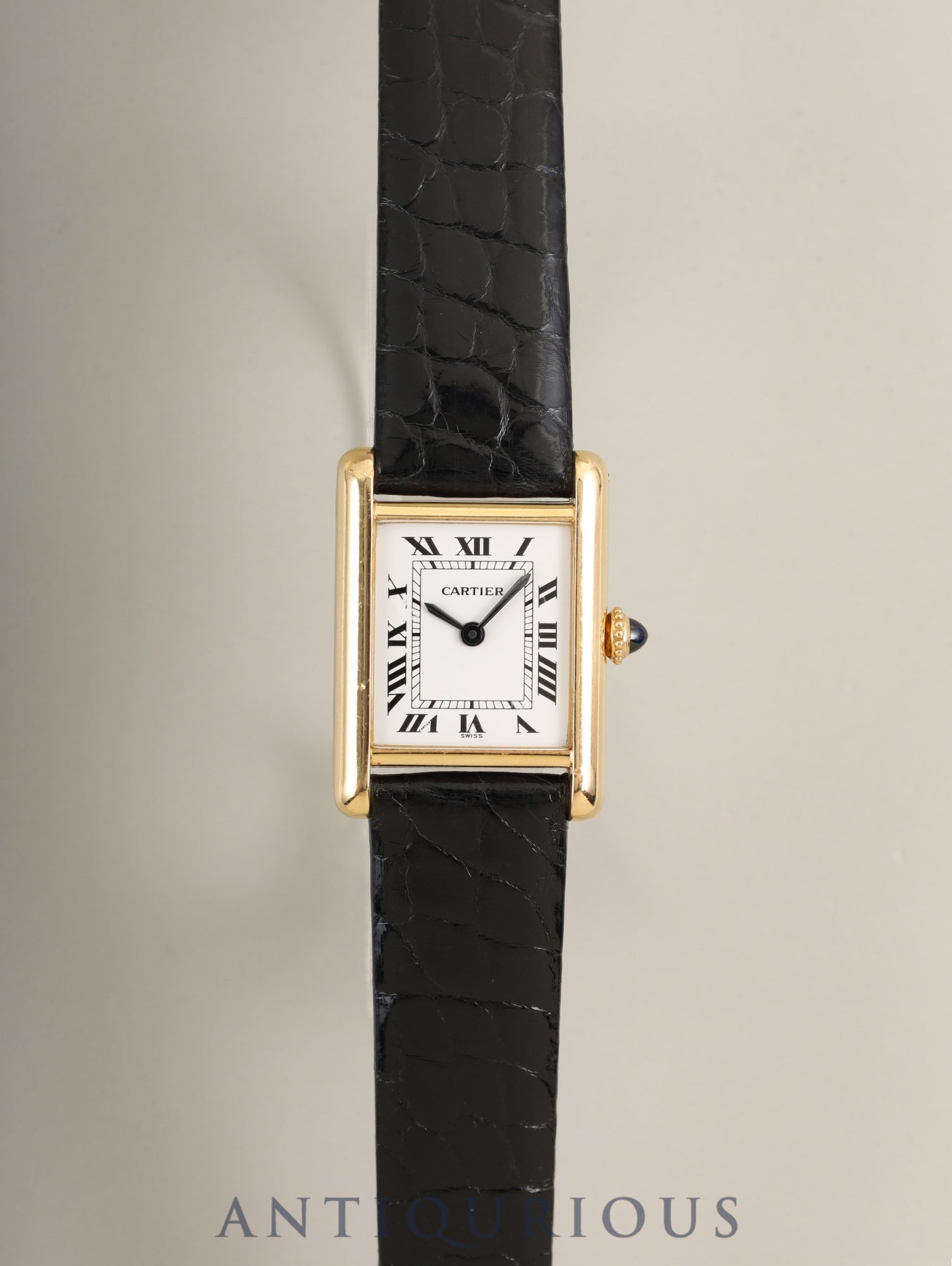 カルティエ タンクルイカルティエ SM 78087 手巻き Cal.ETA2512 750YG 革 純正ピンバックル(GP)ホワイトローマン文字盤(SWISS表記 )保証書(1984年 /個人名記載あり)冊子 オーバーホール済み