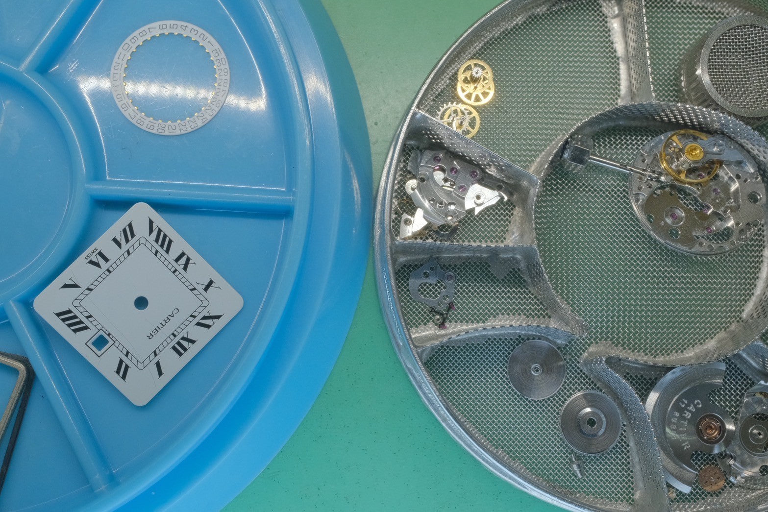 Cartier Santos Cale LM AC23.80GR OR0.750GR 4.05GR/2961 Automatic Caliber 2671 Stainless Steel/Yellow Gold White Roman Dial Overhauled