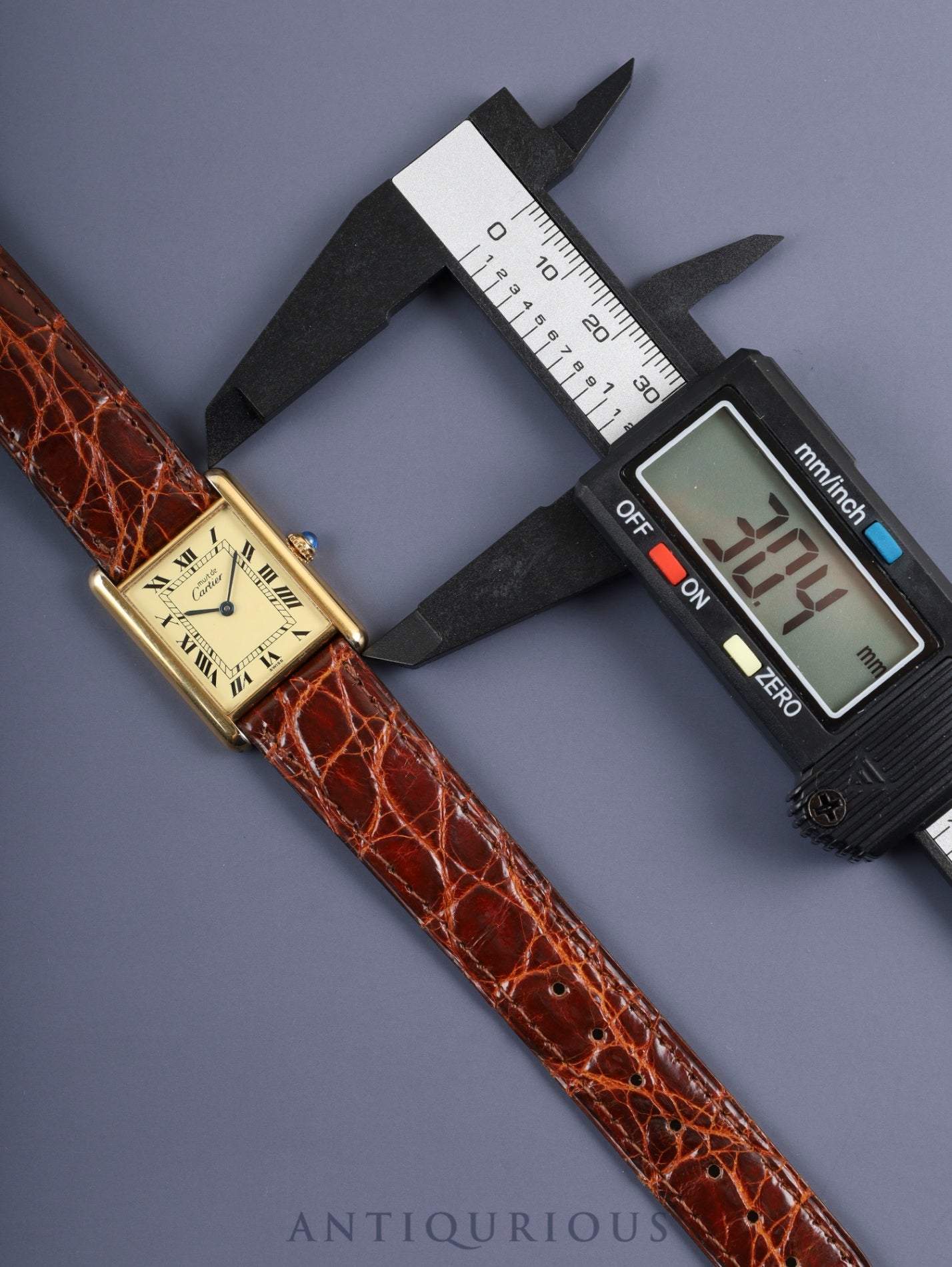 カルティエ マストタンク LM 590005 クォーツ Cal.90 SV925 純正革ベルト 純正尾錠(GP) アイボリーローマン文字盤 箱 冊子 保証書 タグ オーバーホール済み