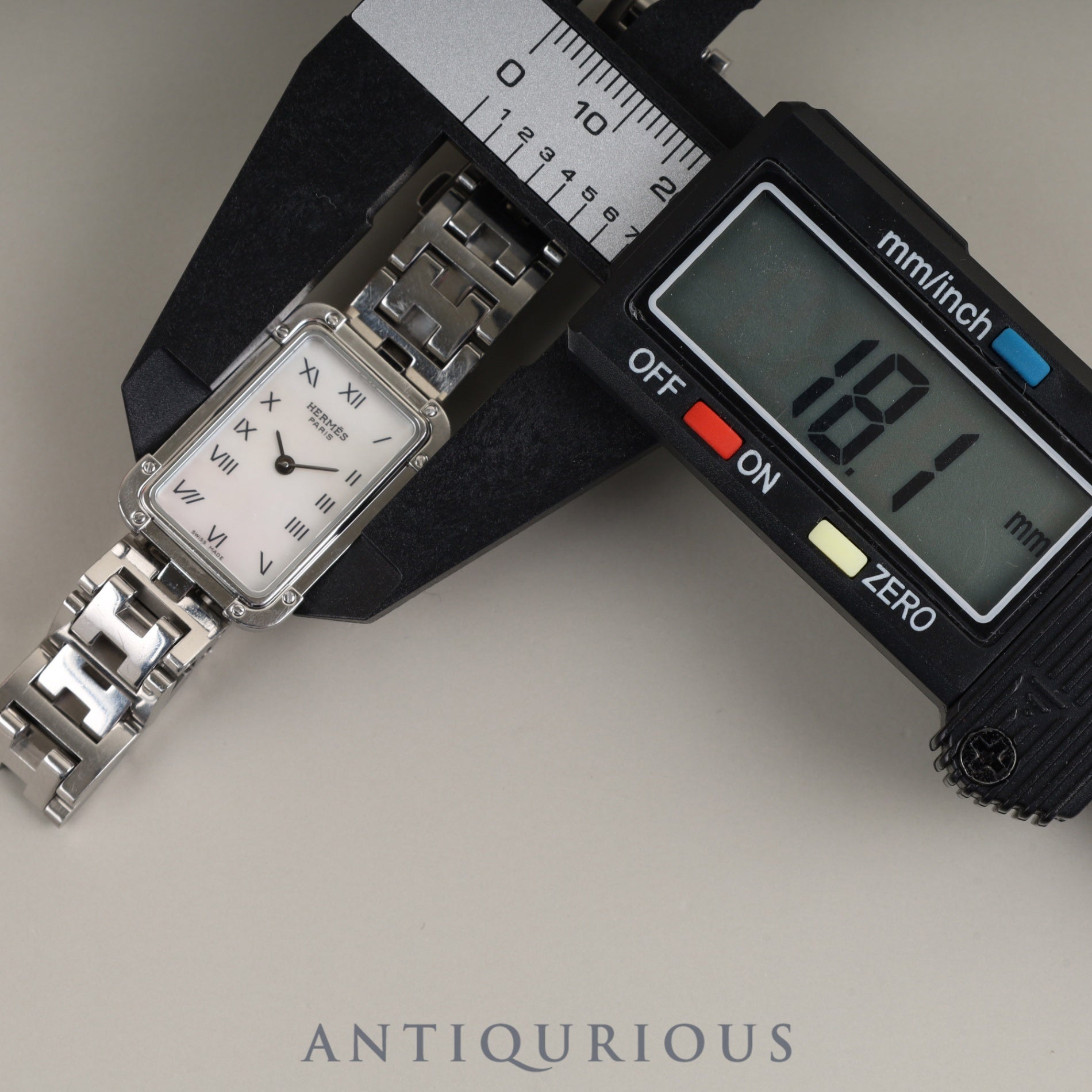 エルメス クロアジュール CR2.210 クォーツ Cal.976.001 SS SS ホワイトシェル文字盤 箱 冊子 保証書 タグ オーバーホール済み