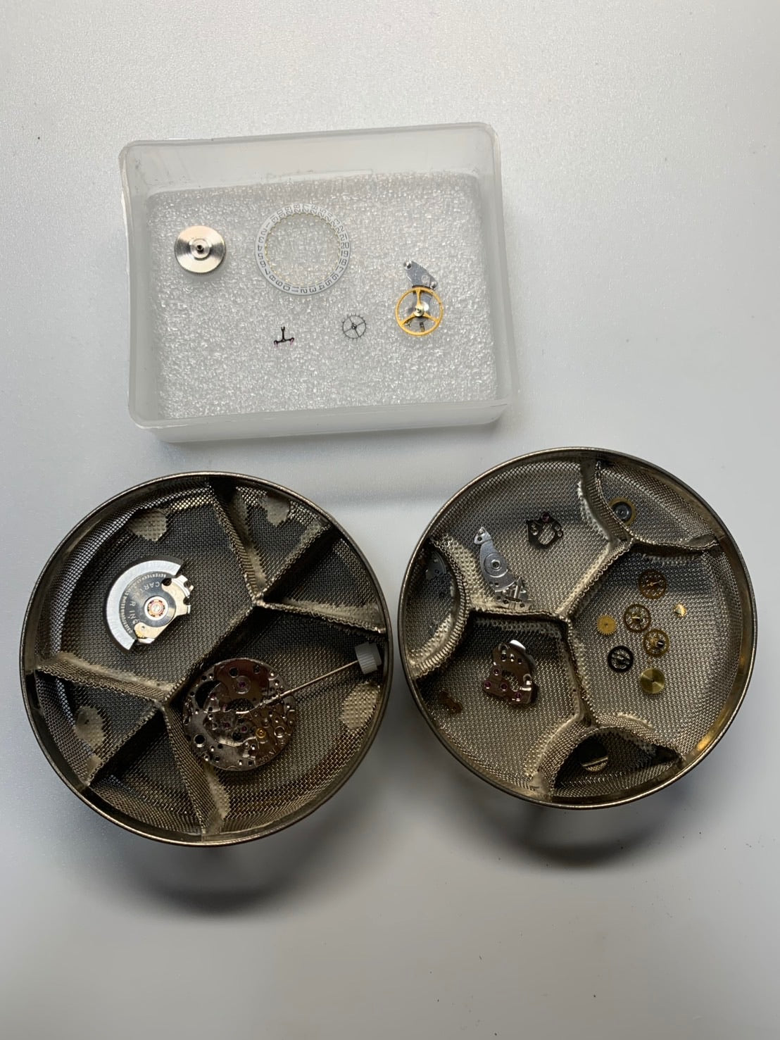 カルティエ サントス カレ LM 2961 自動巻き Cal.2671 SS/YG SS/YG ホワイトローマン文字盤(SWISS表記)オーバーホール済み