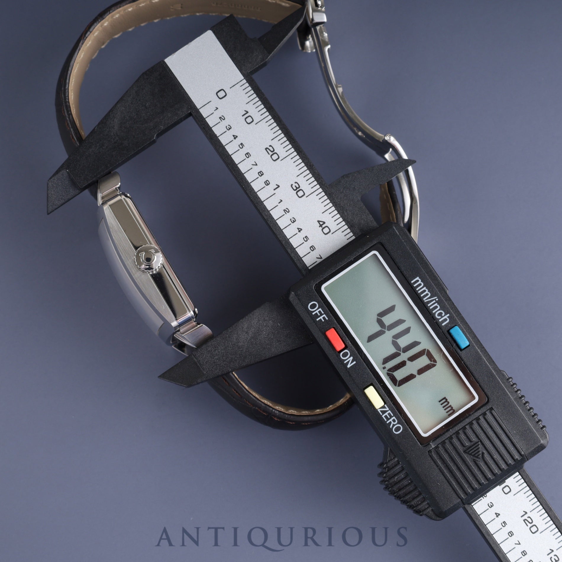 Omega De Ville De Ville Byzantium 7806.30.32 / 168.1305 Automatic Cal.2500C SS Genuine leather strap Genuine buckle (SS) Silver dial Limited to 600 pieces Box Booklet Overhauled