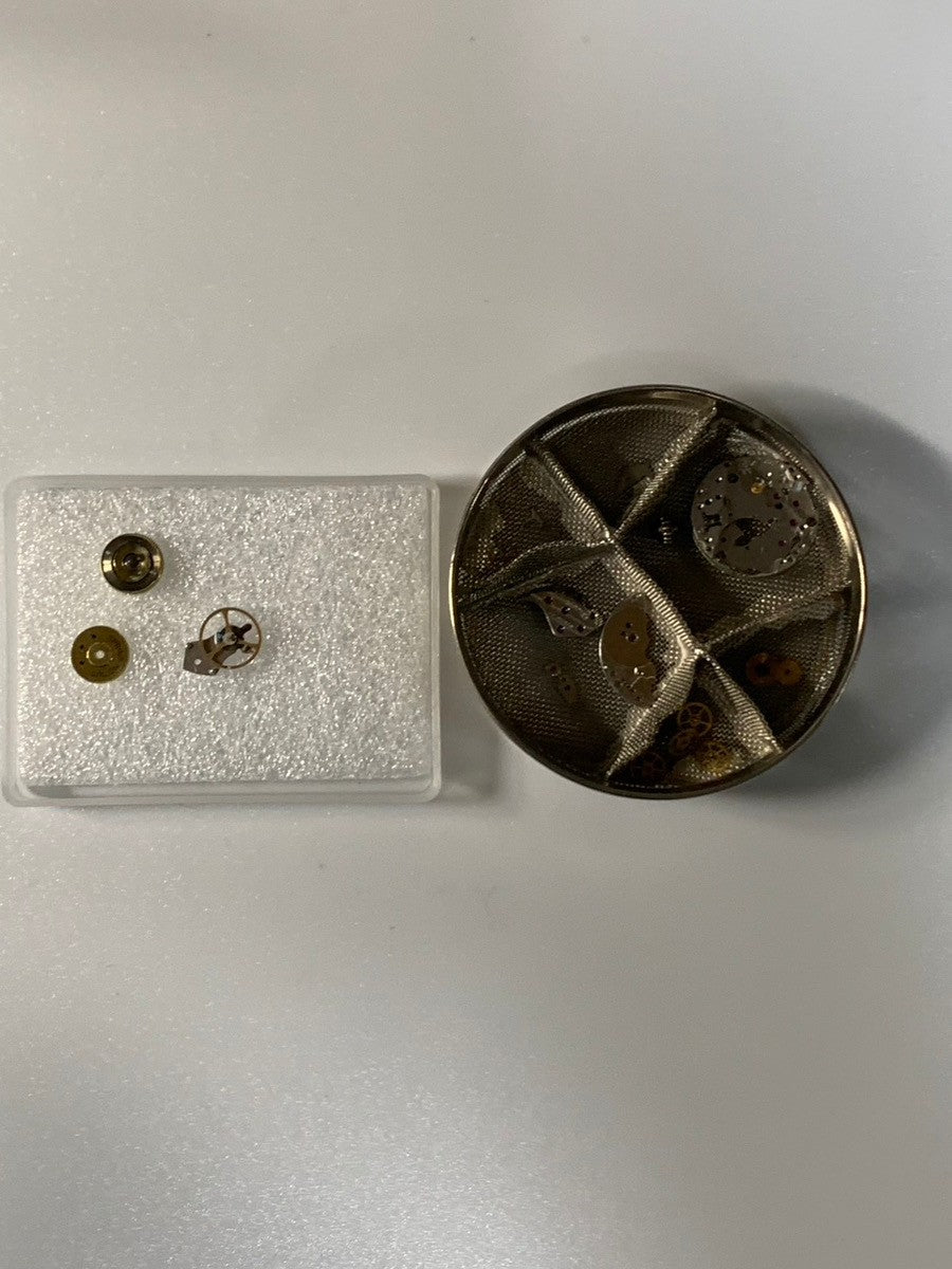 カルティエ マストタンク LM 手巻き Cal.ETA2512 SV925 革 純正尾錠(GP)ブラックローマン文字盤(SWISS表記) オーバーホール済み