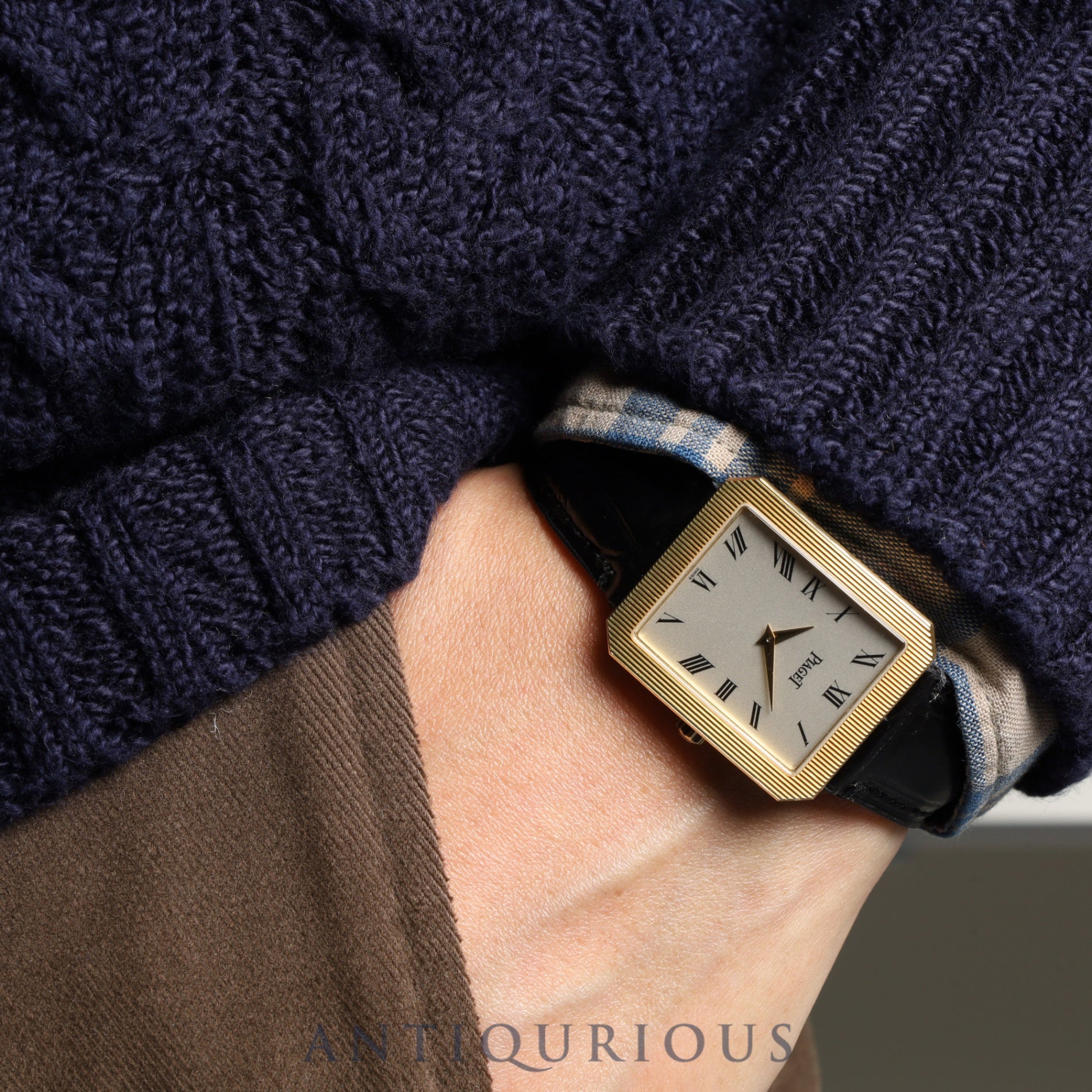 Piaget Protocol 90154 Manual winding Cal.9P2 YG Leather Genuine buckle (YG) Silver dial Warranty card (personal name included, 1994) Genuine replacement belt Overhauled